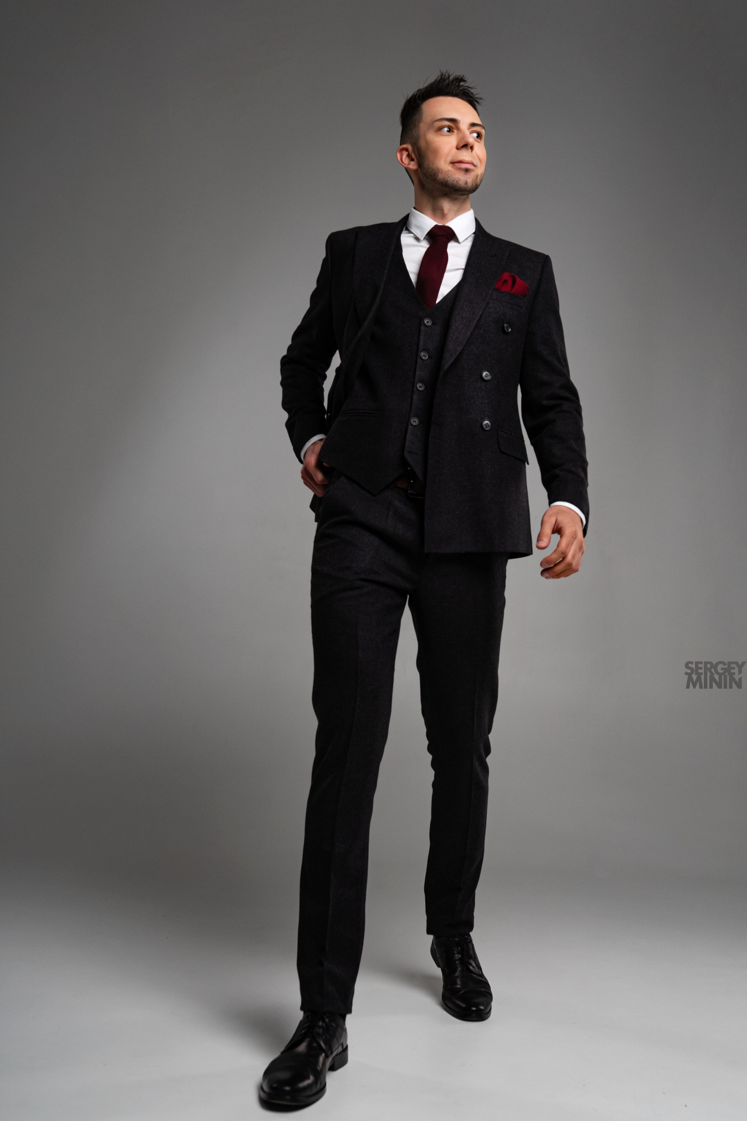 Деловые Портреты женщин и мужчин. Студийный и Рекламный Фотограф в Екатеринбурге Сергей Минин