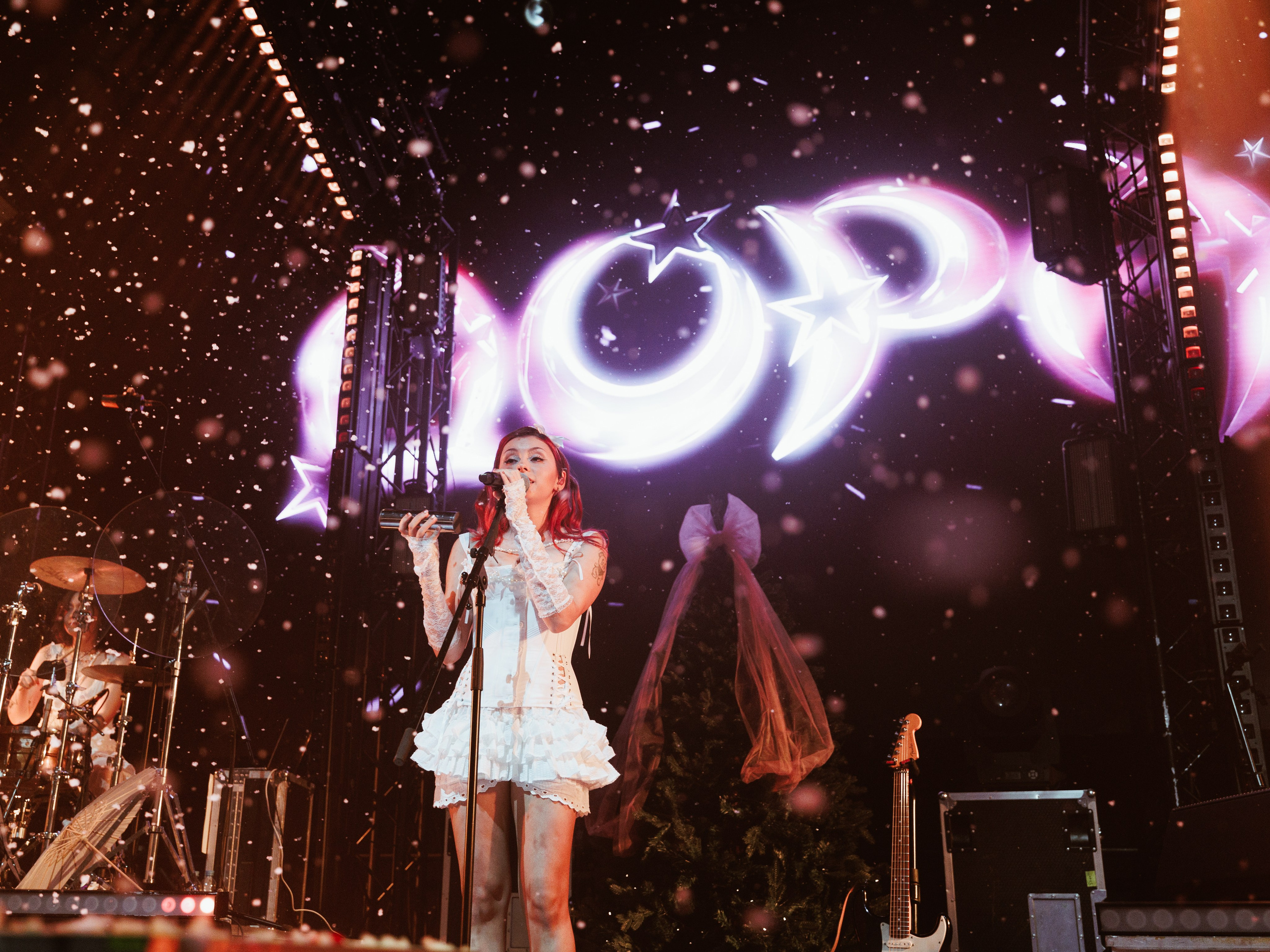 ДОРА В КЛУБЕ 1930 07-08.01.24. Концертный и репортажный фотограф в Москве и Санкт-Петербурге Мария