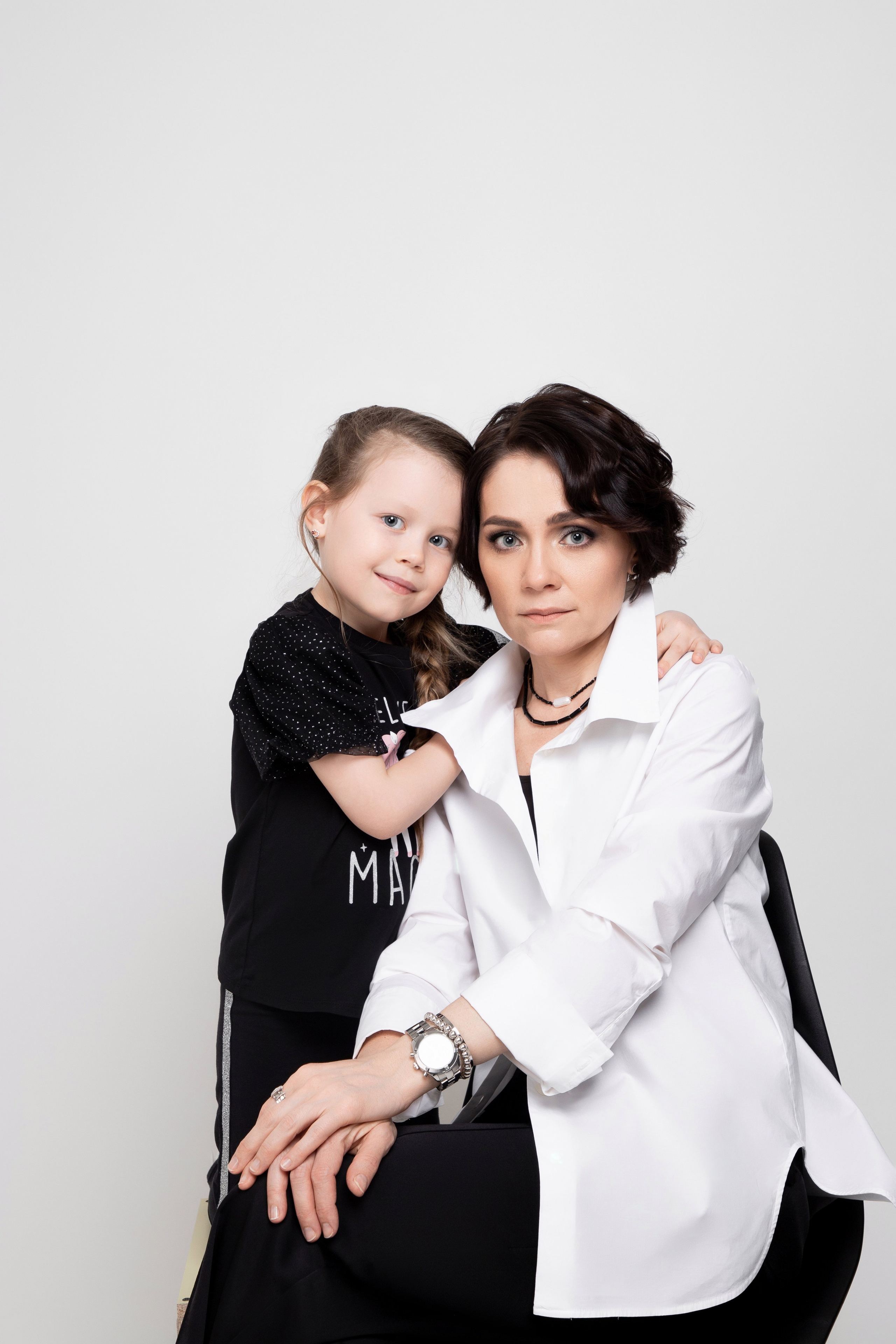 Алексей, Елена, Кристина и Арина. Фотограф Денис Лесковский (Тюмень)