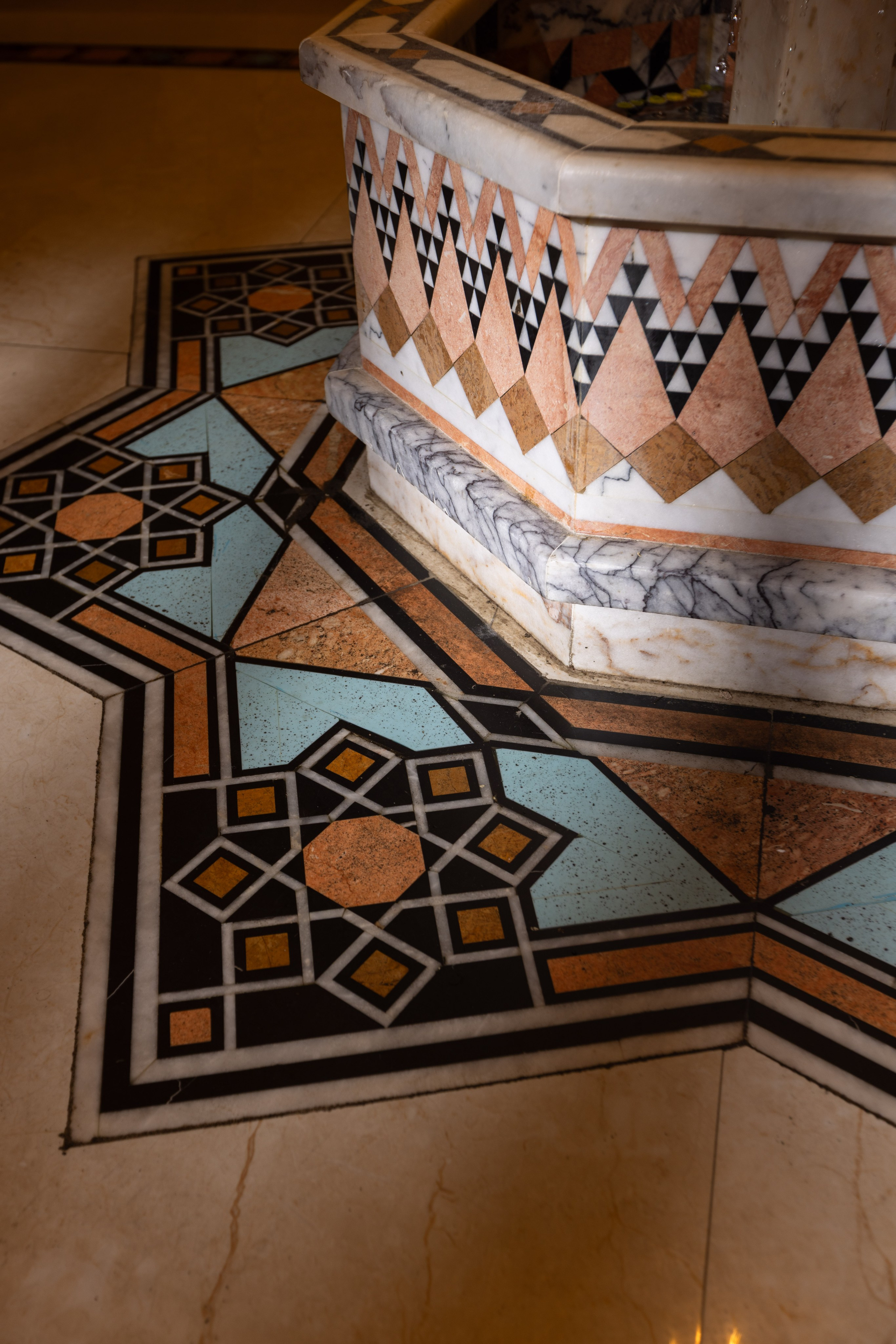 Фотосъёмка интерьера — Ресторана Ливанской Кухни «ADAM». Рекламный, предметный, репортажный, семейный фотограф и художник в Москве