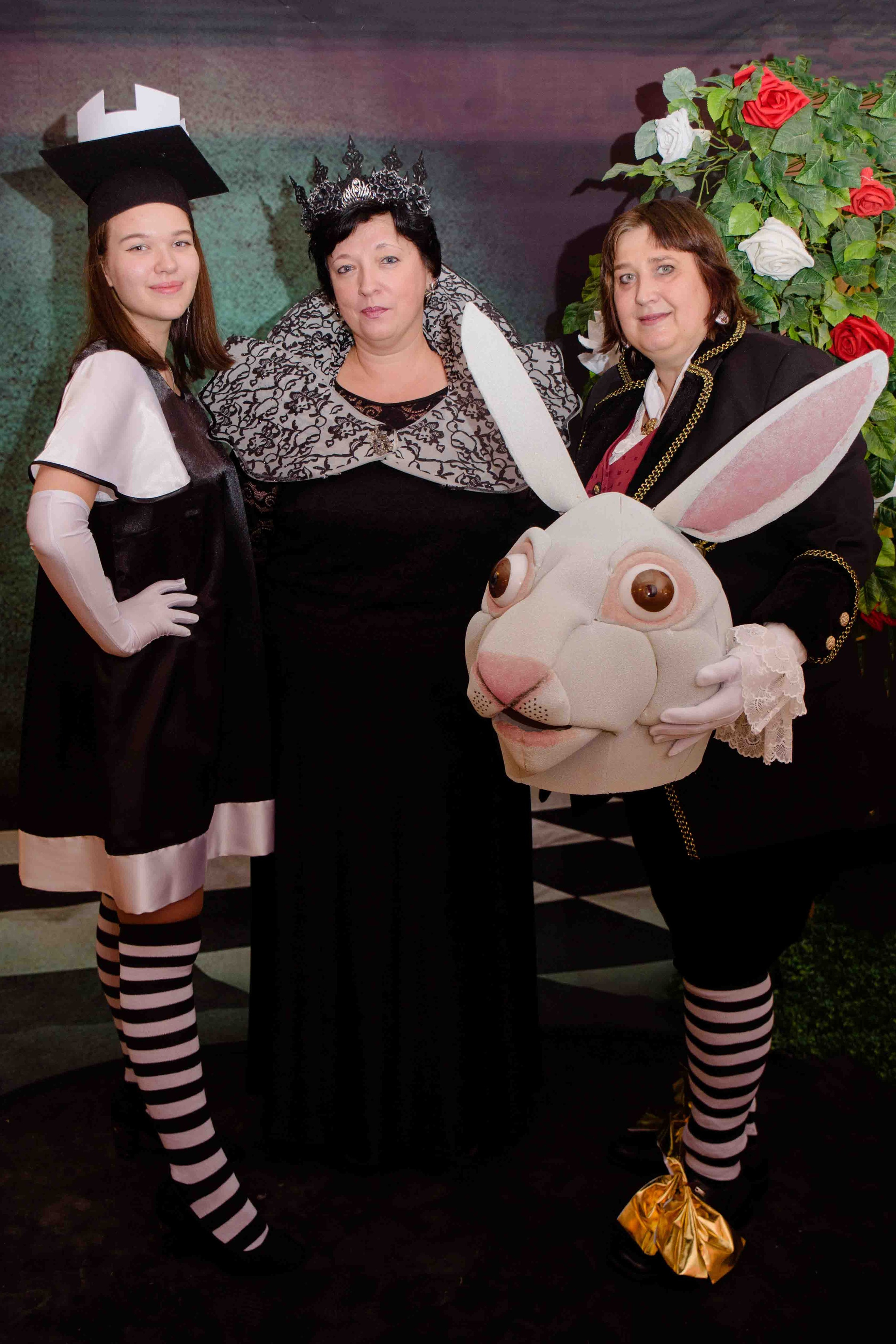 Школьники в стране чудес. Фотосессия в стиле Алисы. 2019 год. Фотограф и видеограф в Москве и Абу Даби Мария Кулагина