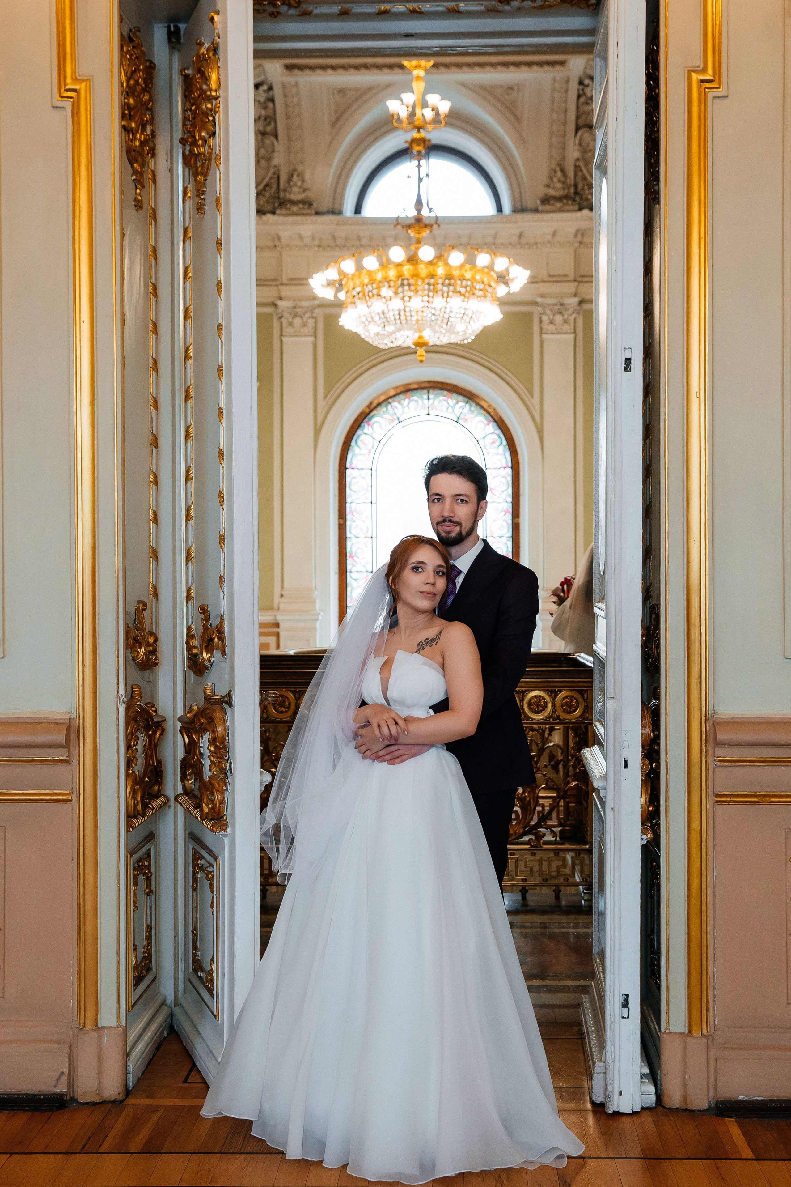 Первый ЗАГС и Фотосессия на Витебском в апреле. Свадебный фотограф в Санкт-Петербурге Вика Стукачева