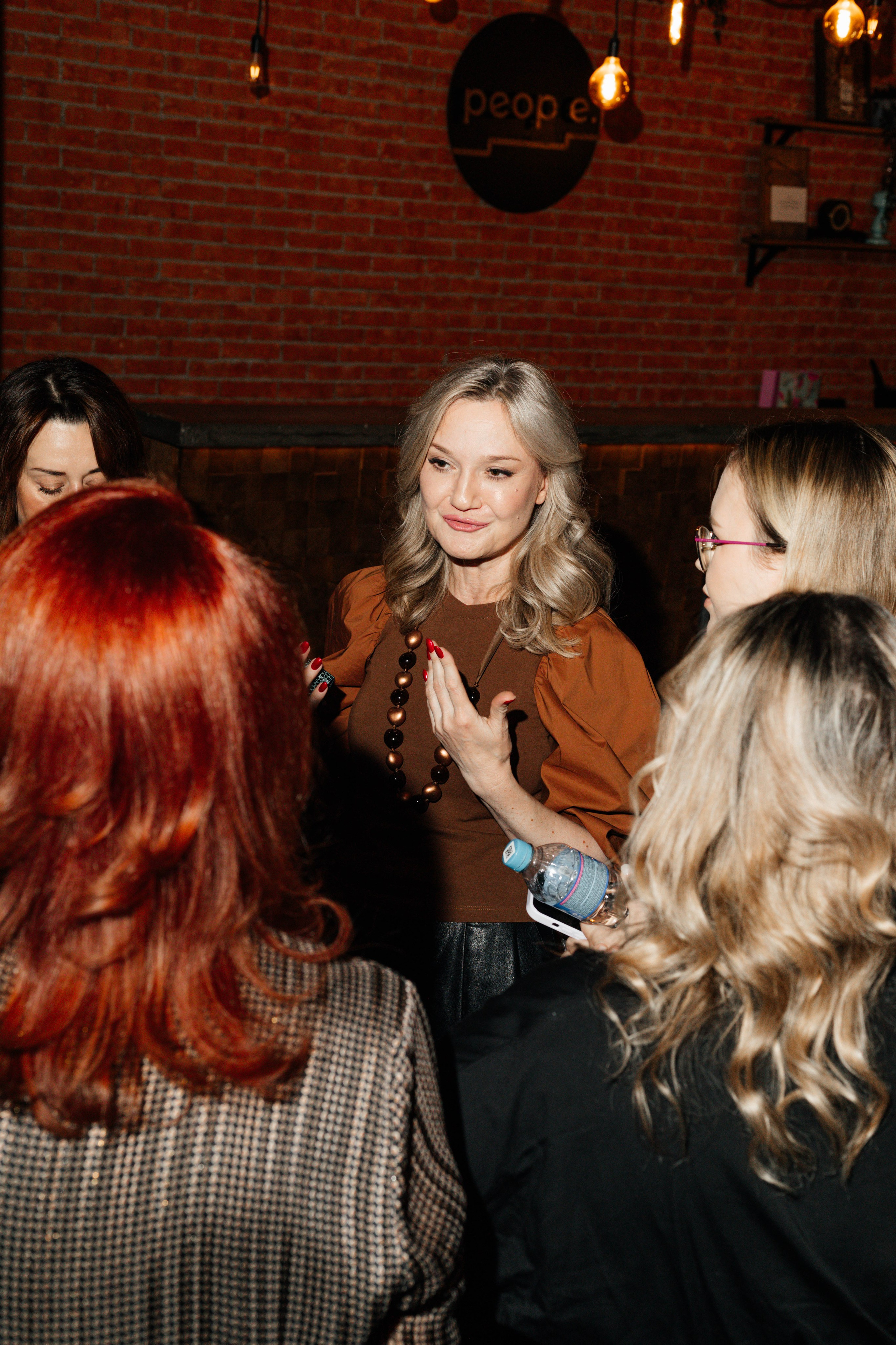 Networking. Женский портретный фотограф в Москве Елена Разина