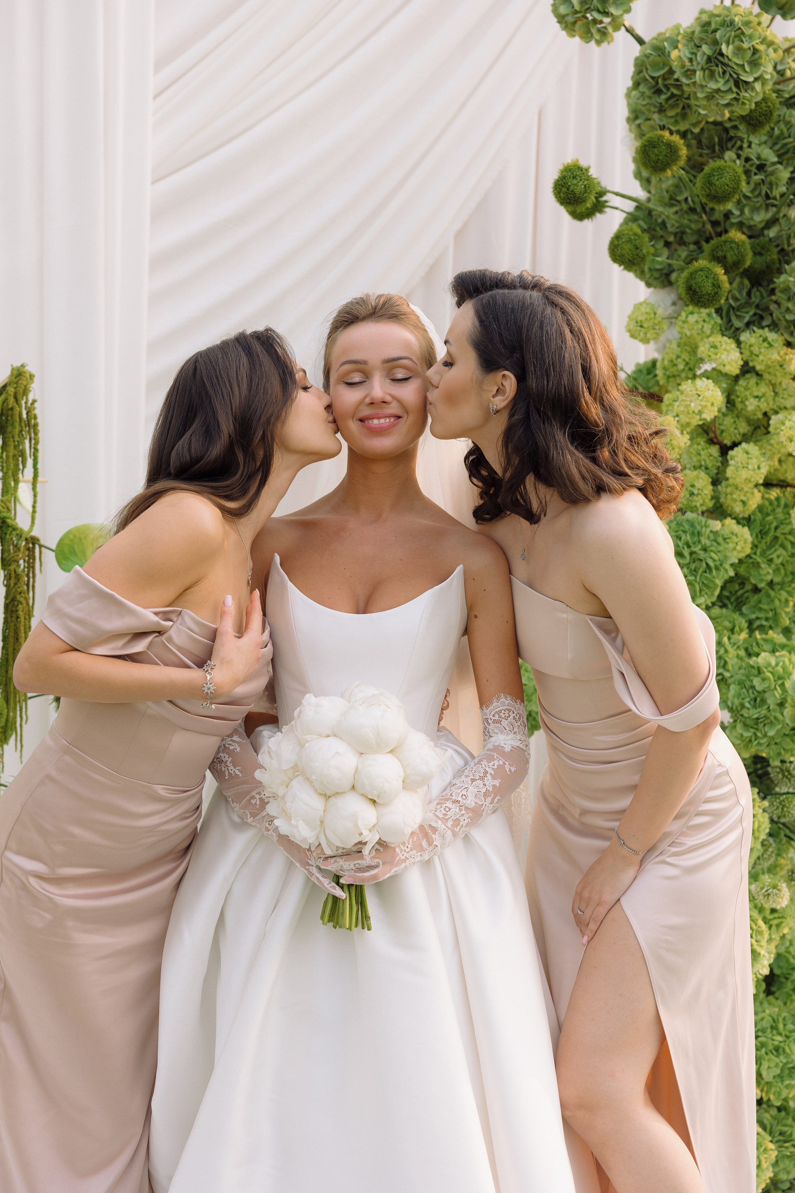 Свадебная фотосъемка в усадьбе Royal Hall