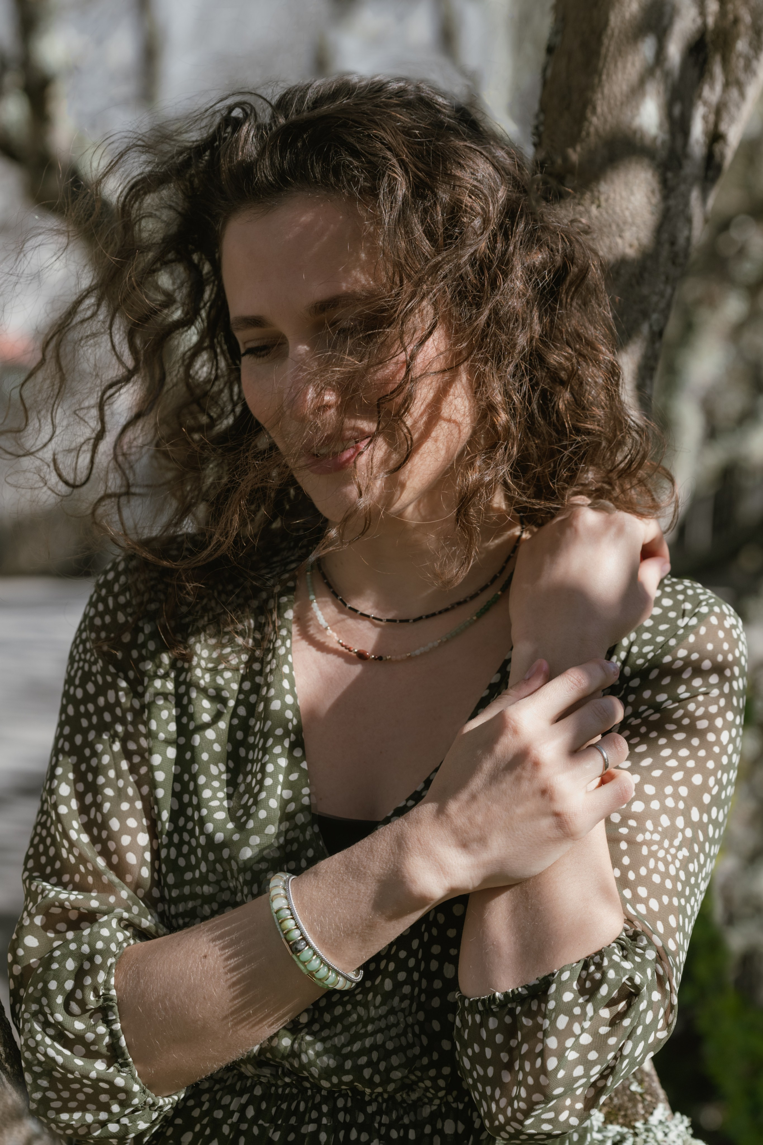 MARIA with Magnolias. Anastasiia Antoniuk portrait, family and couple photographer, Portugal