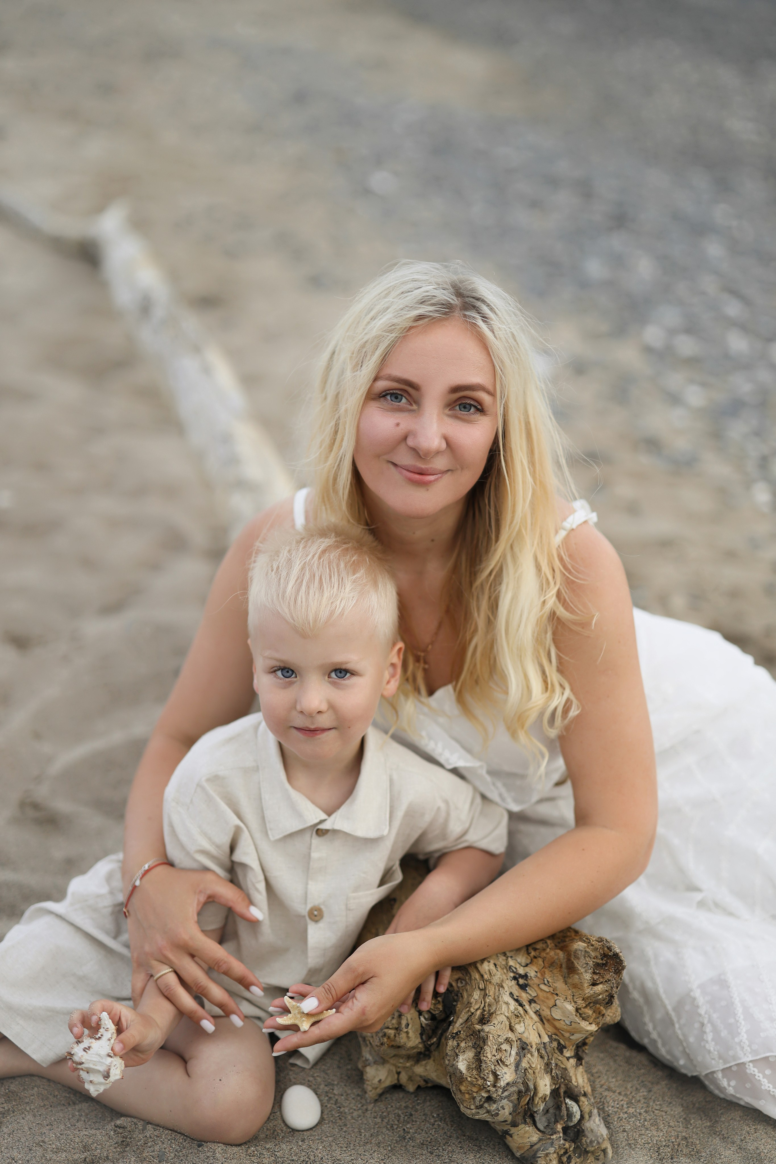 Семейная фотосессия на пляже Келасур, Сухум, Абхазия. Свадебный и семейный фотограф в Абхазии Жанна Соснина