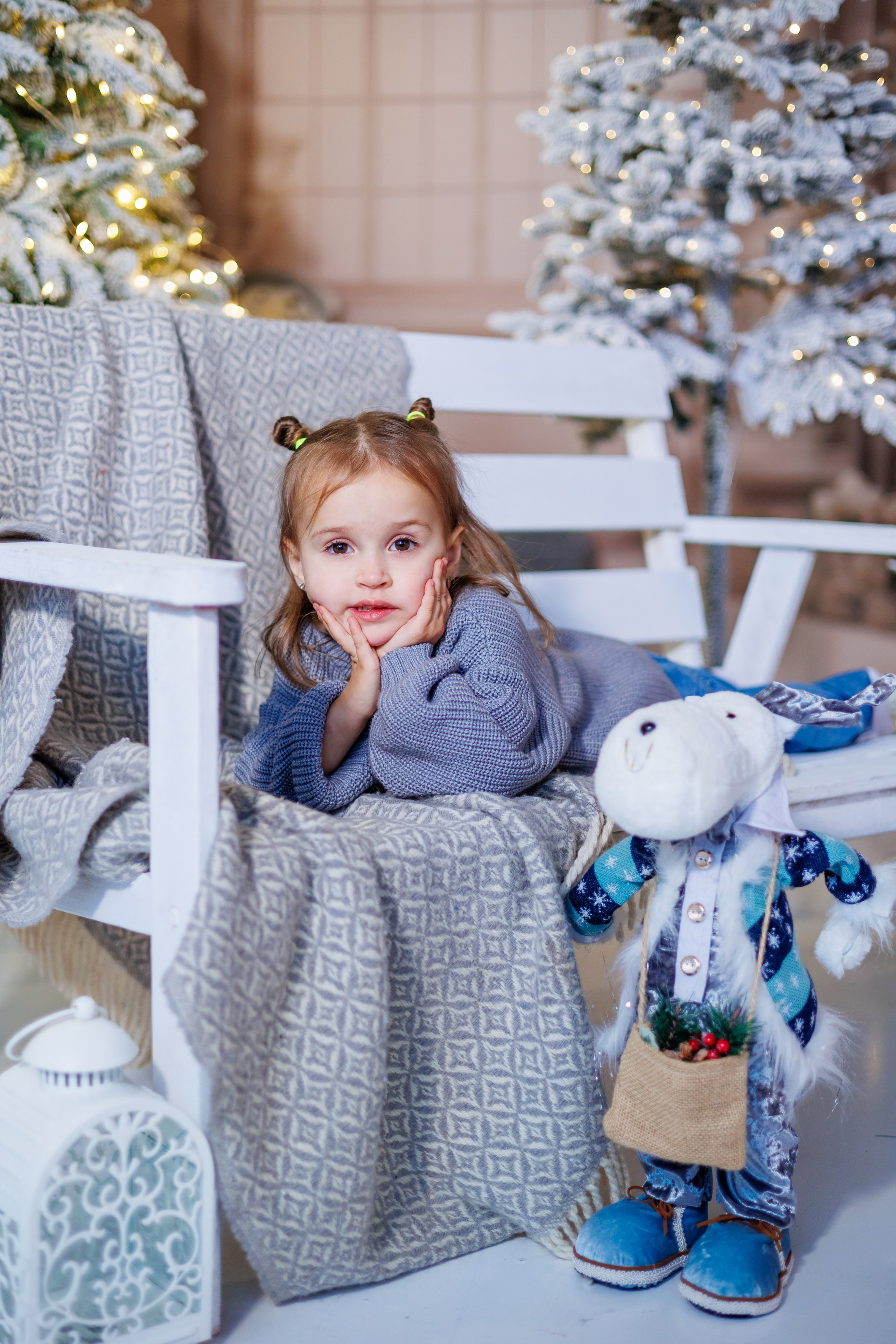 Дарья с детками Новый год25. Свадебный и семейный фотограф в Армавире