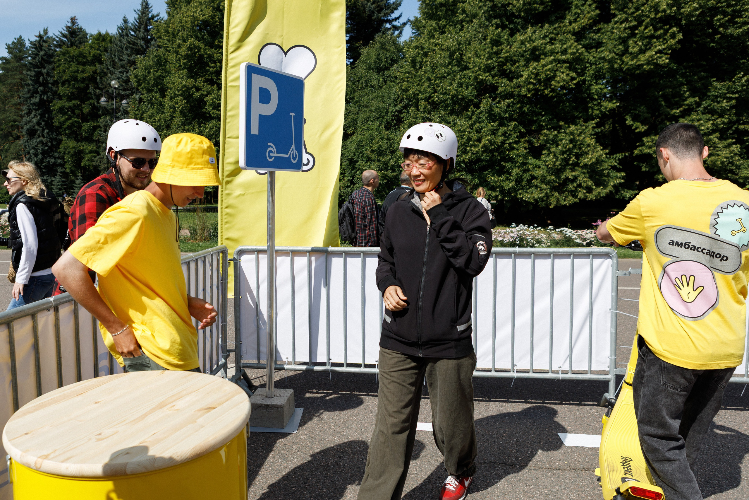 Яндекс Самокат. Свадебный и репортажный фотограф в Санкт-Петербурге Николай Голованов