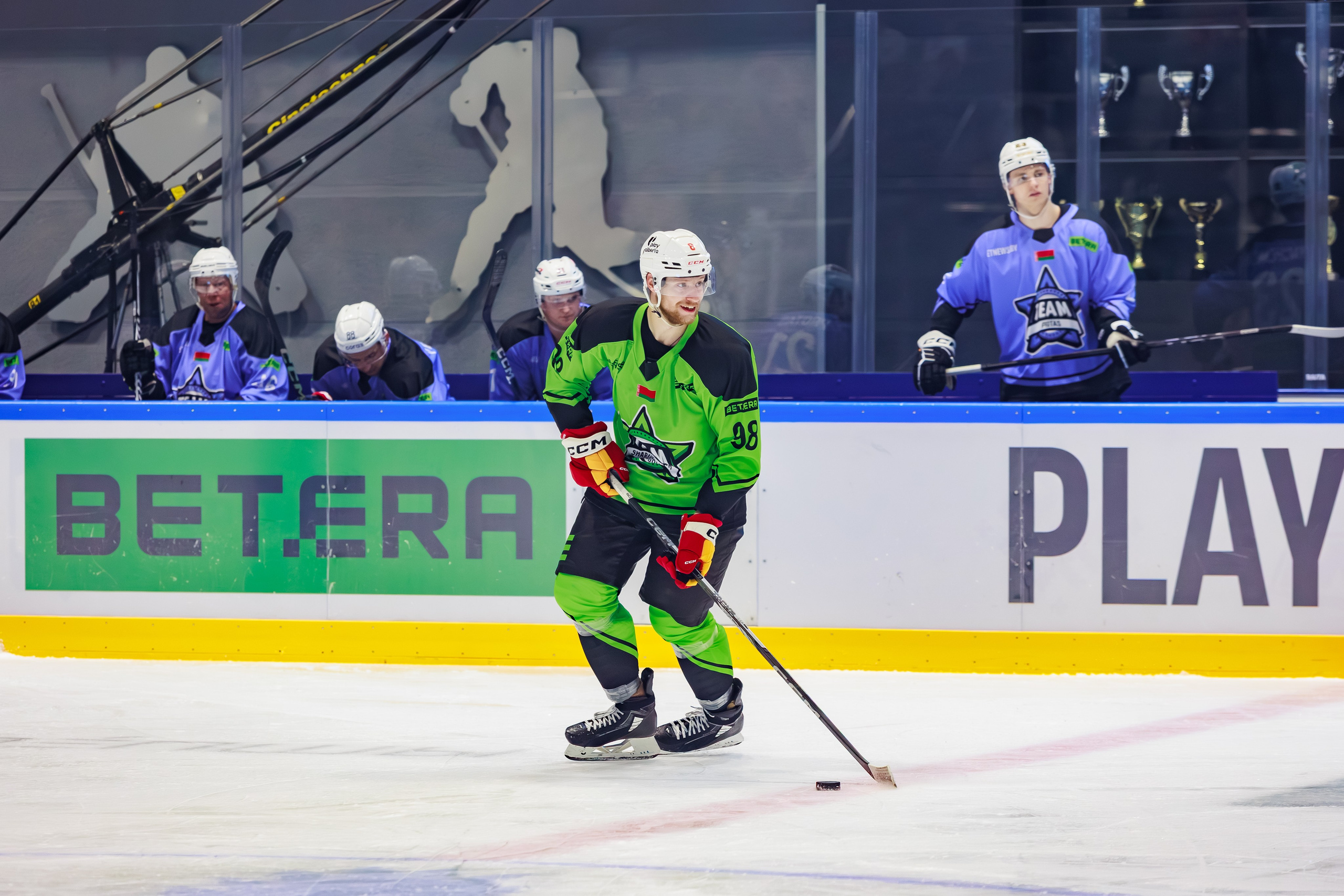 Благотворительный хоккейный матч BETERA. Репортажный фотограф Минск ❘ Костецкий Илья ❘ Беларусь