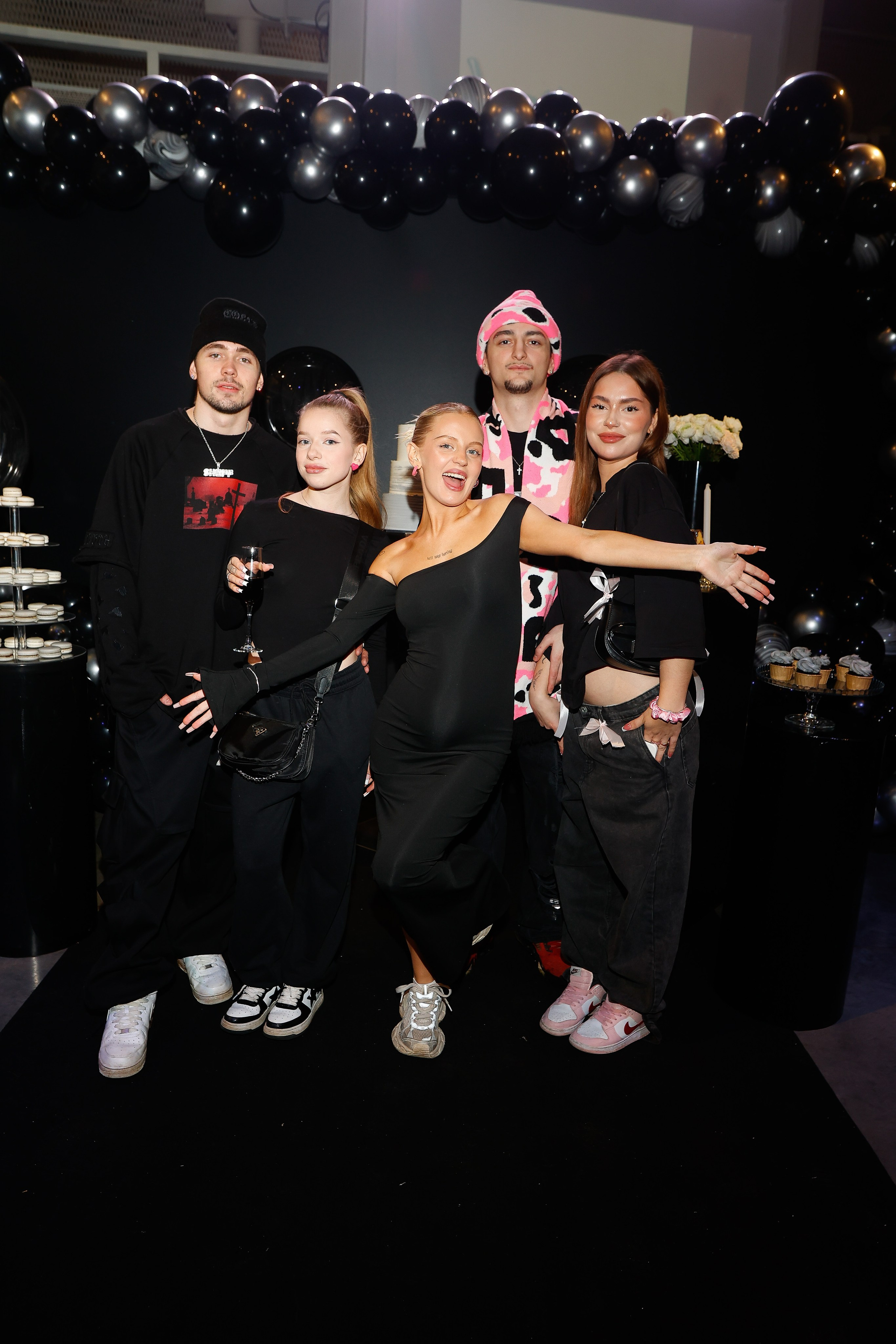 GENDER PARTY АНИ ВОРОНКОВОЙ И ПАШИ PA.NIKSS. Nikolskayasecular