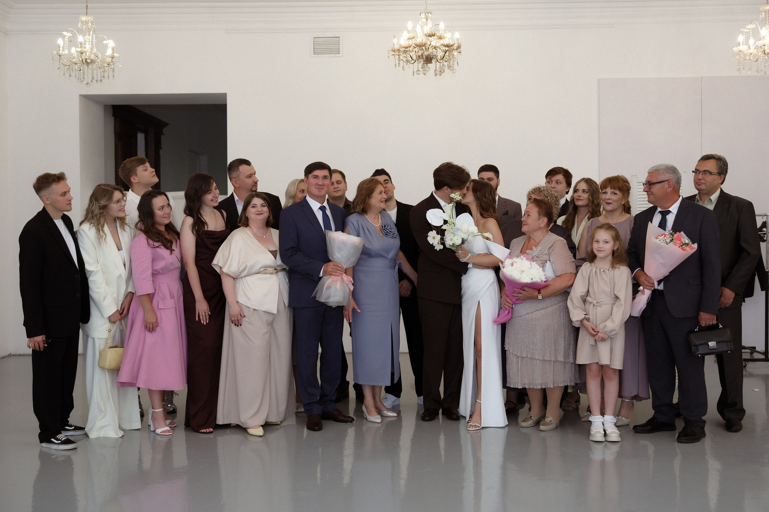 «Я люблю тебя просто так» — Евгения и Влад. Свадебный и семейный фотограф в Москве Ломова Ирина