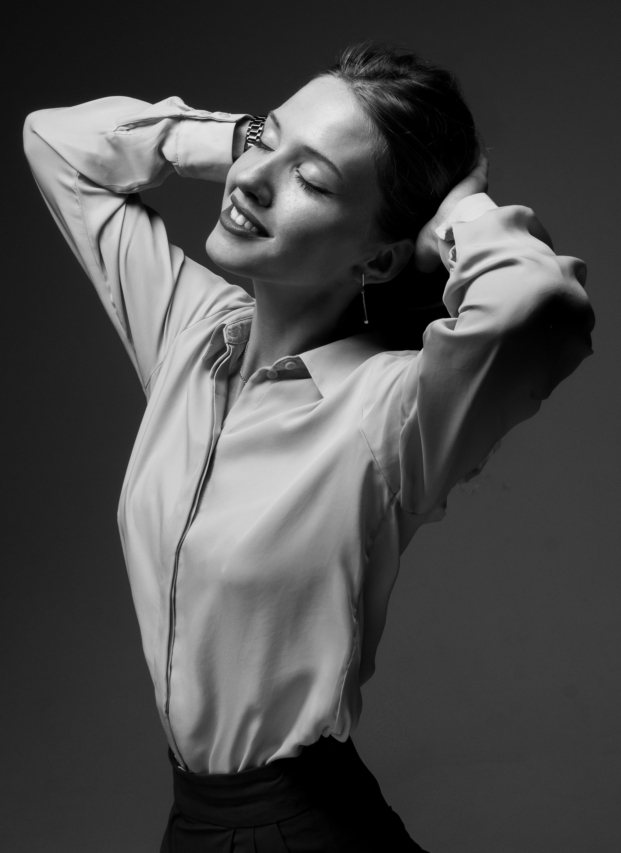 Черно-белое фото. Портретный фотограф, ретушер в Ростове-на-Дону Элларян Анастасия