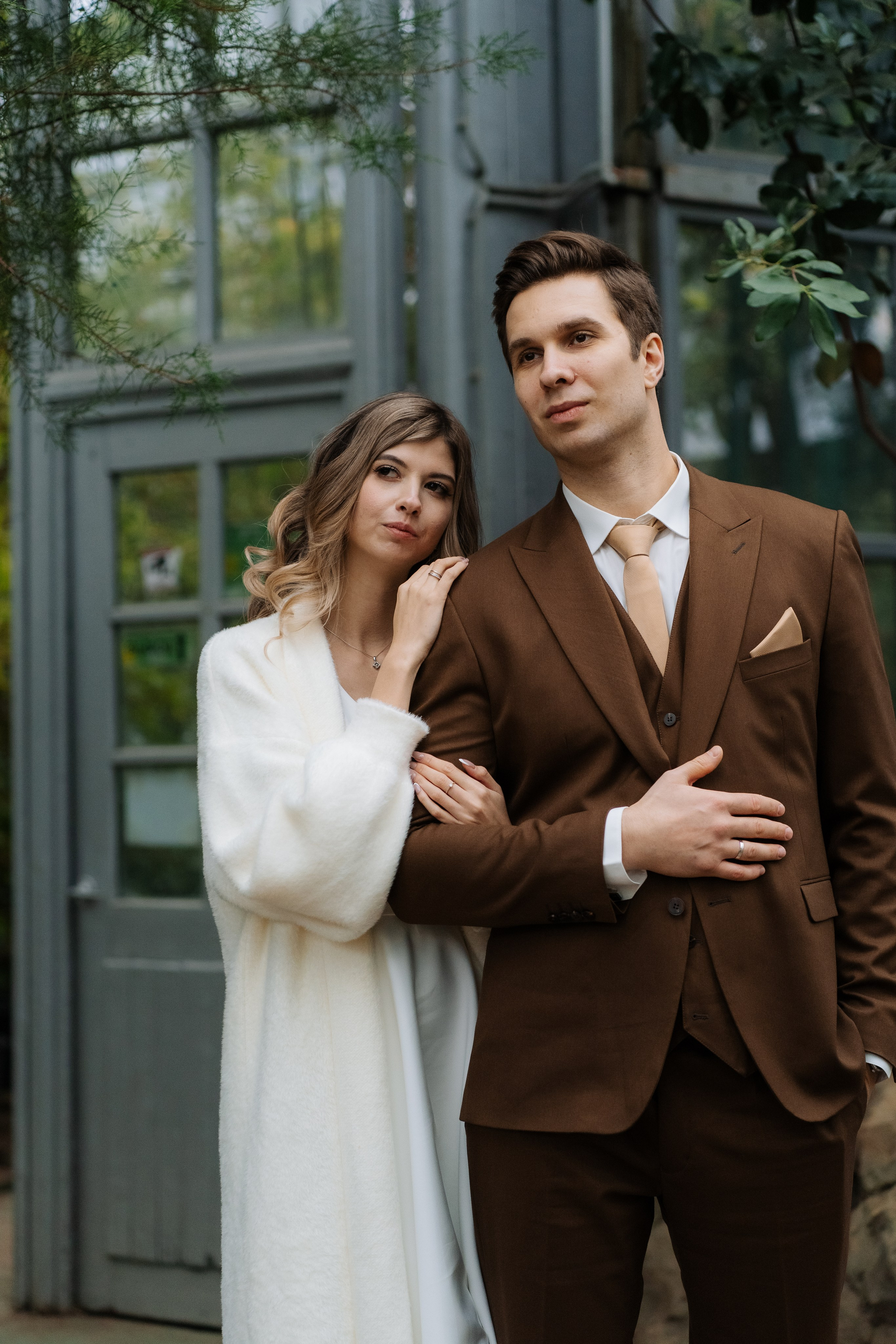 Свадебная фотосессия в оранжерее, Москва. Свадебный фотограф в Москве Анна Полушина