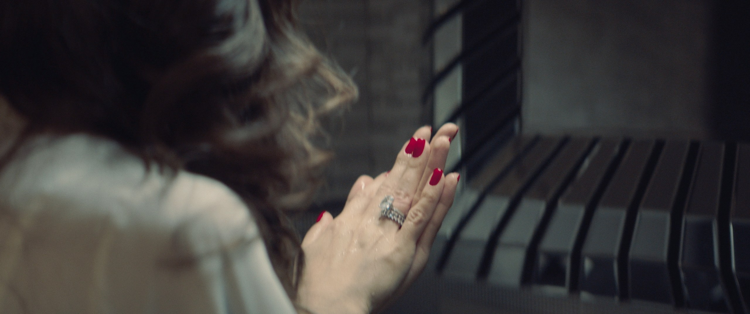 «OLIVIYA» — short film. DANILA KOMKIN — Colorist