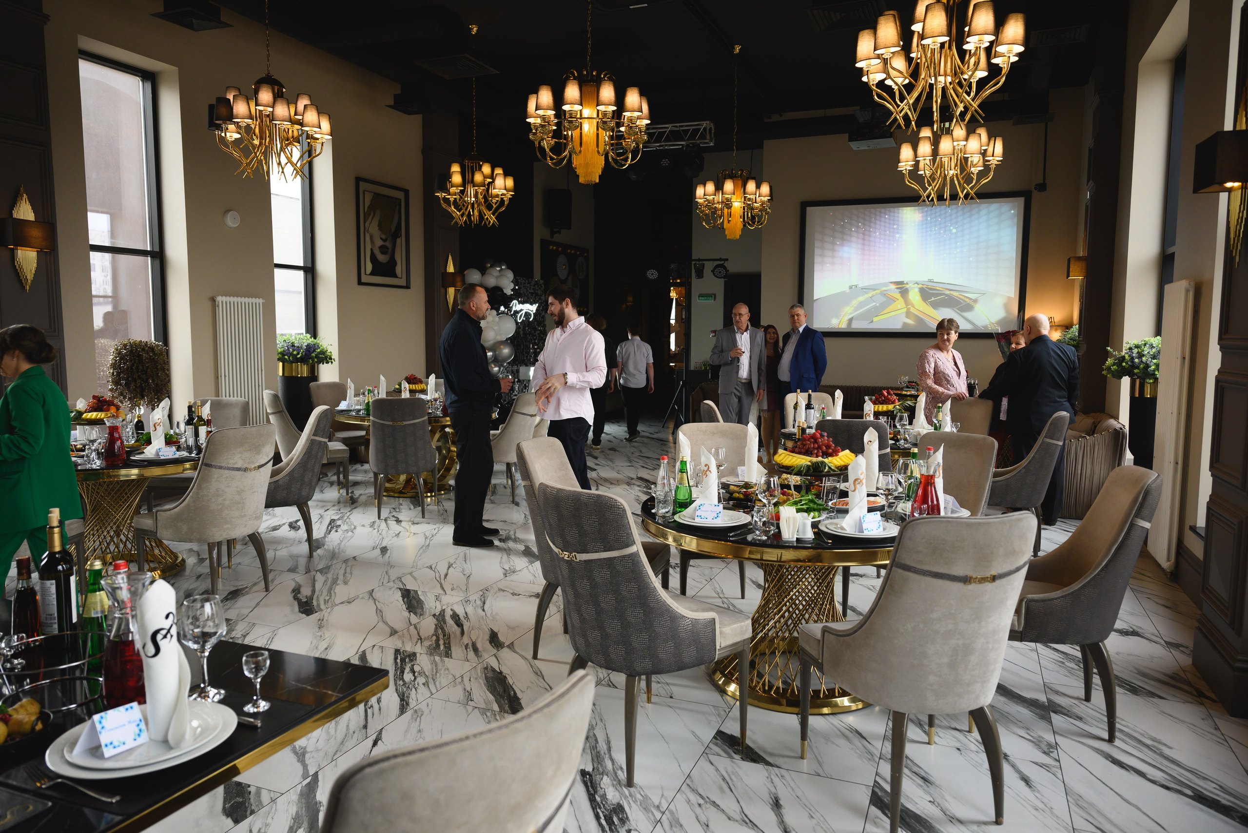 Юбилей 70 лет. Фотограф Москва Настя Профотовна. Репортажные, свадебные и контент фотосессии