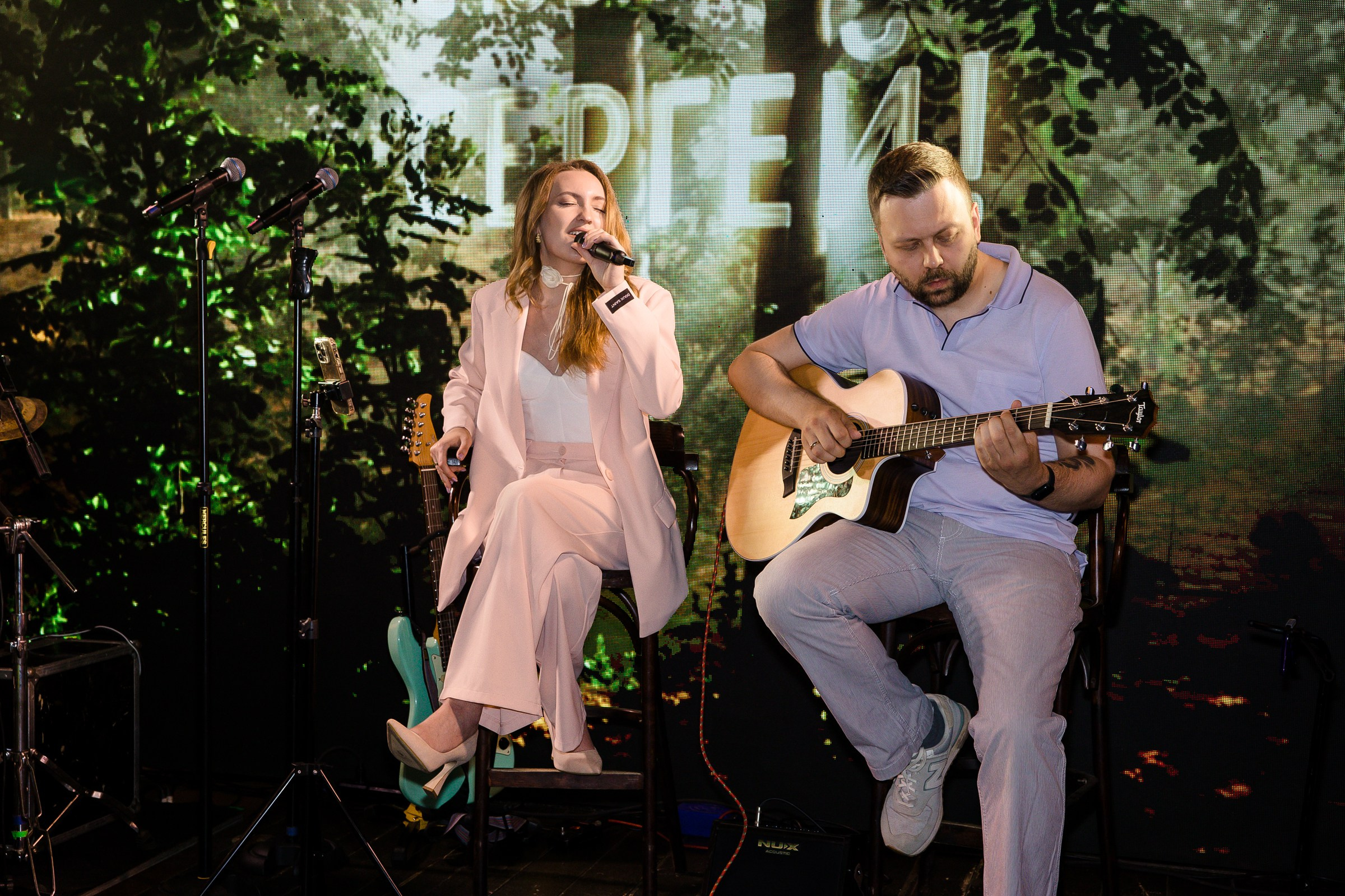 Репортажная съёмка. Свадебный фотограф в Иваново Гитарина Черняева