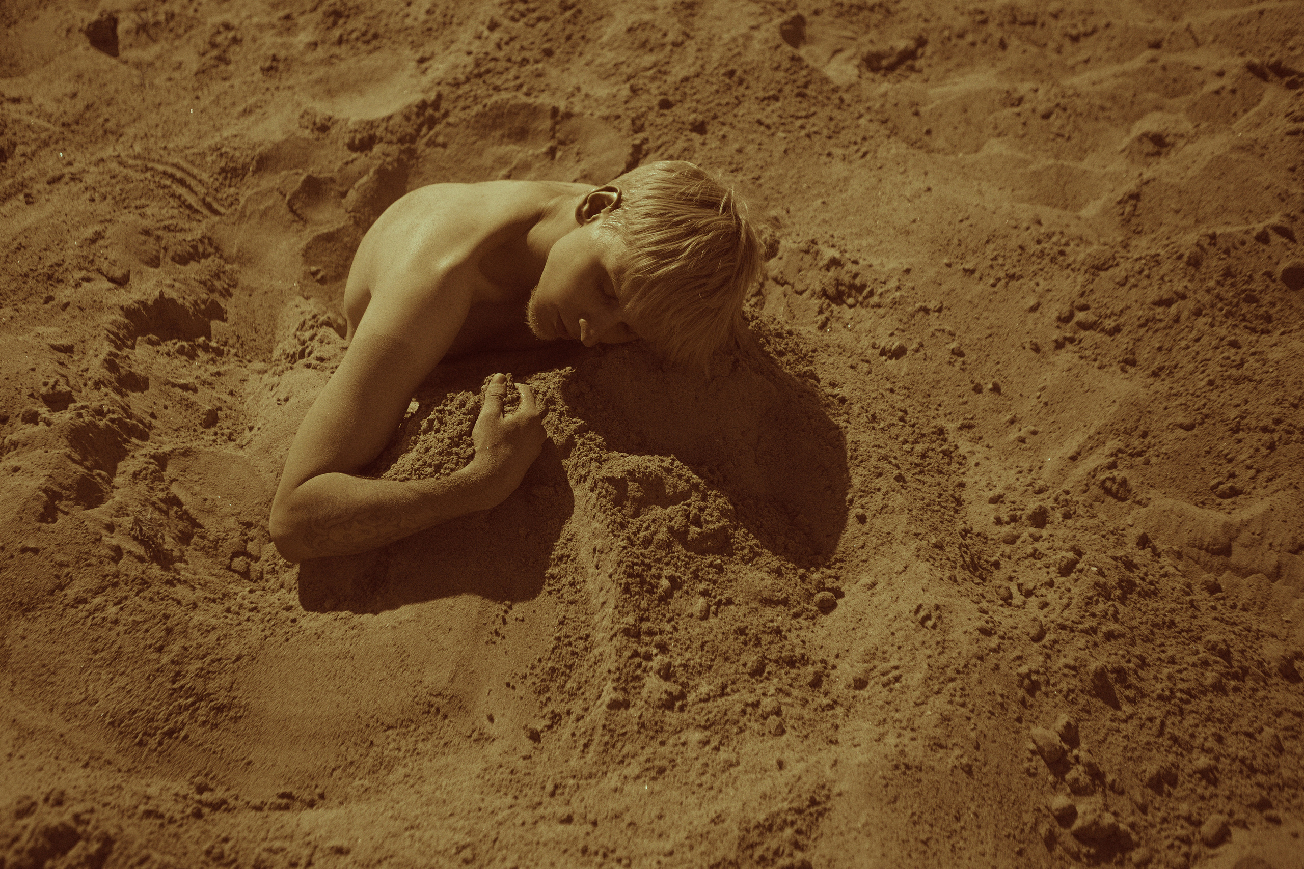 Разрушительные эмоции. Фотограф в Омске Екатерина Павлова