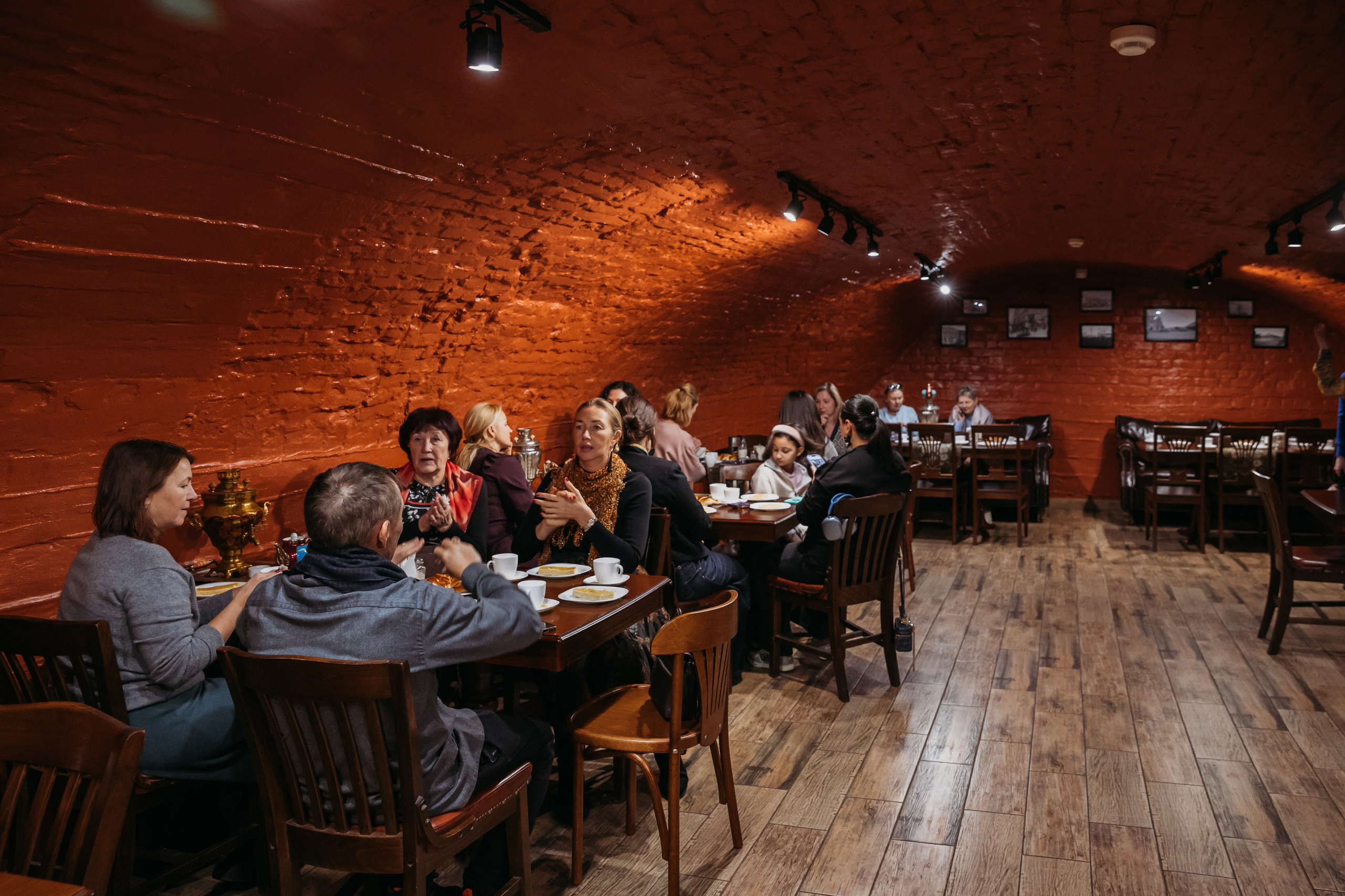 Родные люди «Русское чаепитие». Леся Гаранина. Семейный фотограф/видеограф Москва и область