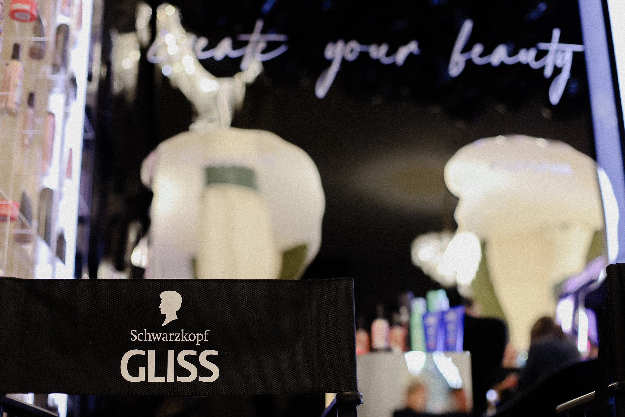 16.10 FWA зона Schwarzkopf и Perwoll. Фотограф в Алматы и Москве Даша Пушкина