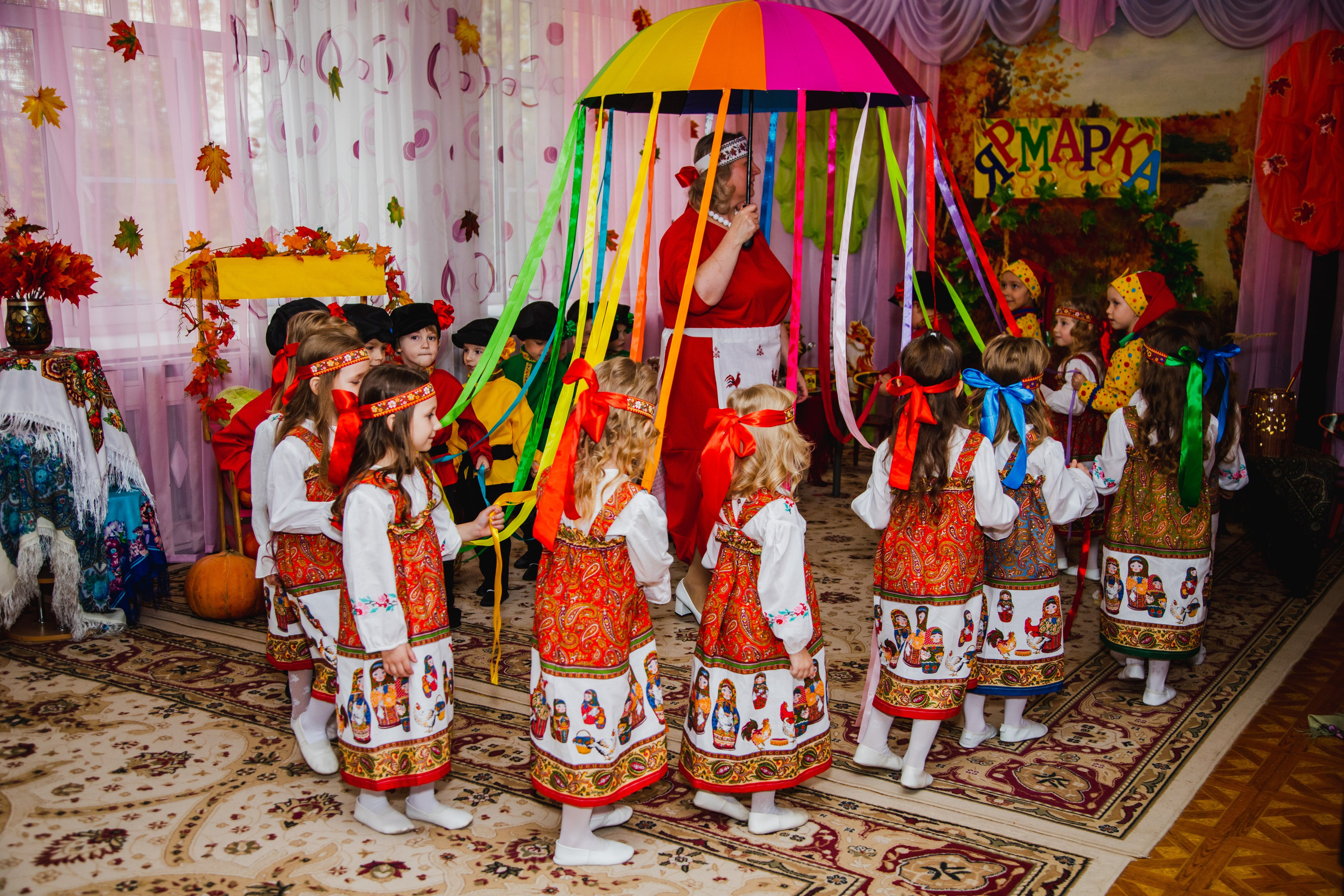 Осенний утренник. Aleksandra-zapjdobnikova.wfolio.pro