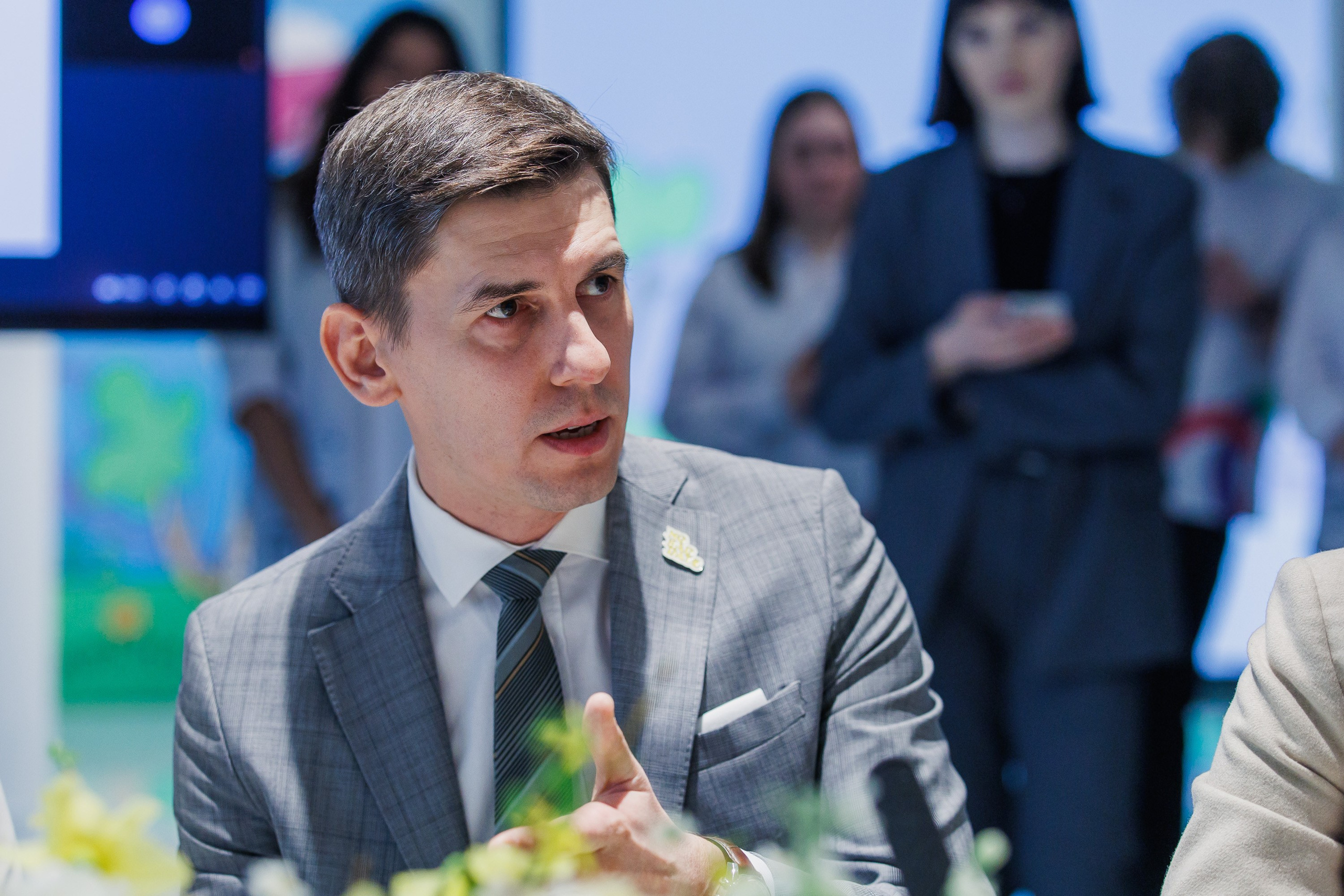 Экспертная дискуссия на тему: “Ответственный подход к созданию детского и семейного контента”. Photographer Danil Aykin