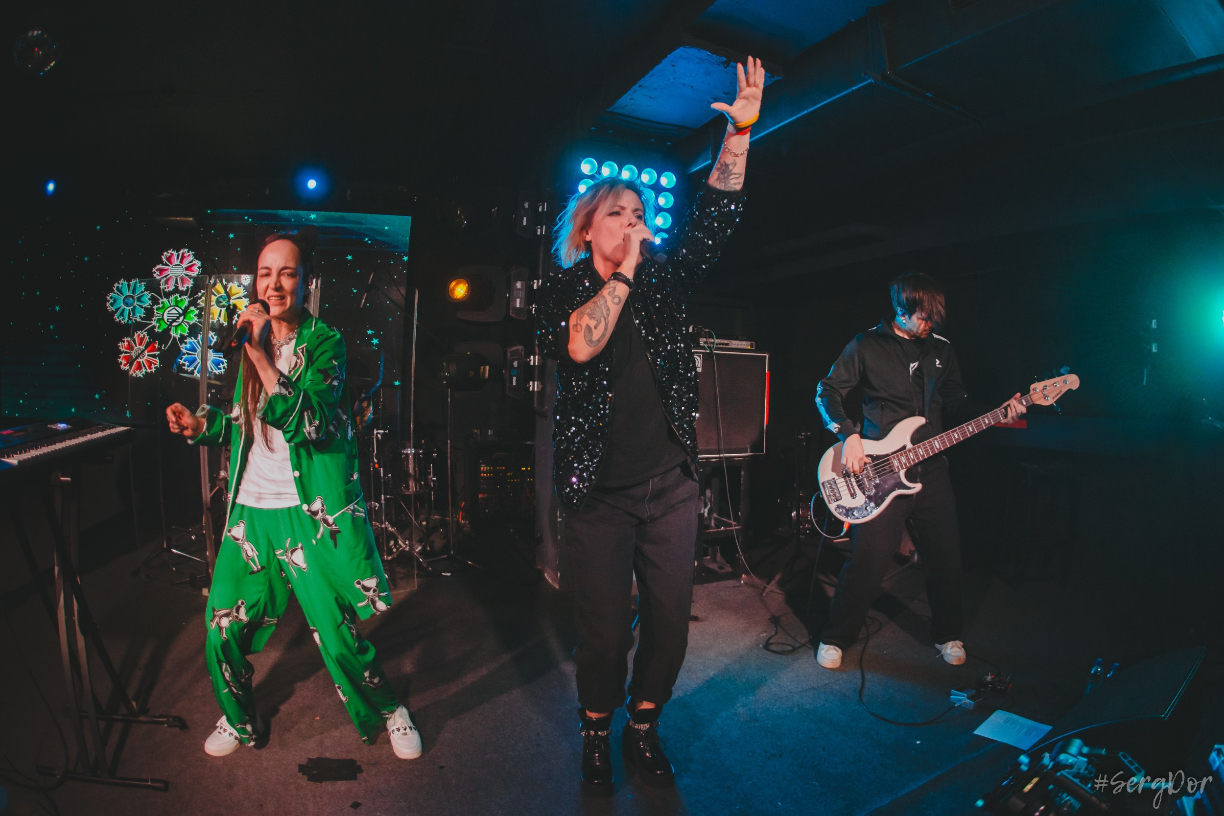 Дайте два, Мумий Тролль бар, Москва, Д2, МТ, День рождения группы, Юбилей, Люся Махова, презентация альбома, Простые радости в краю беспечных зомби, 26.11.2023, SergDor, 26 ноября 2023 года, #SergDor