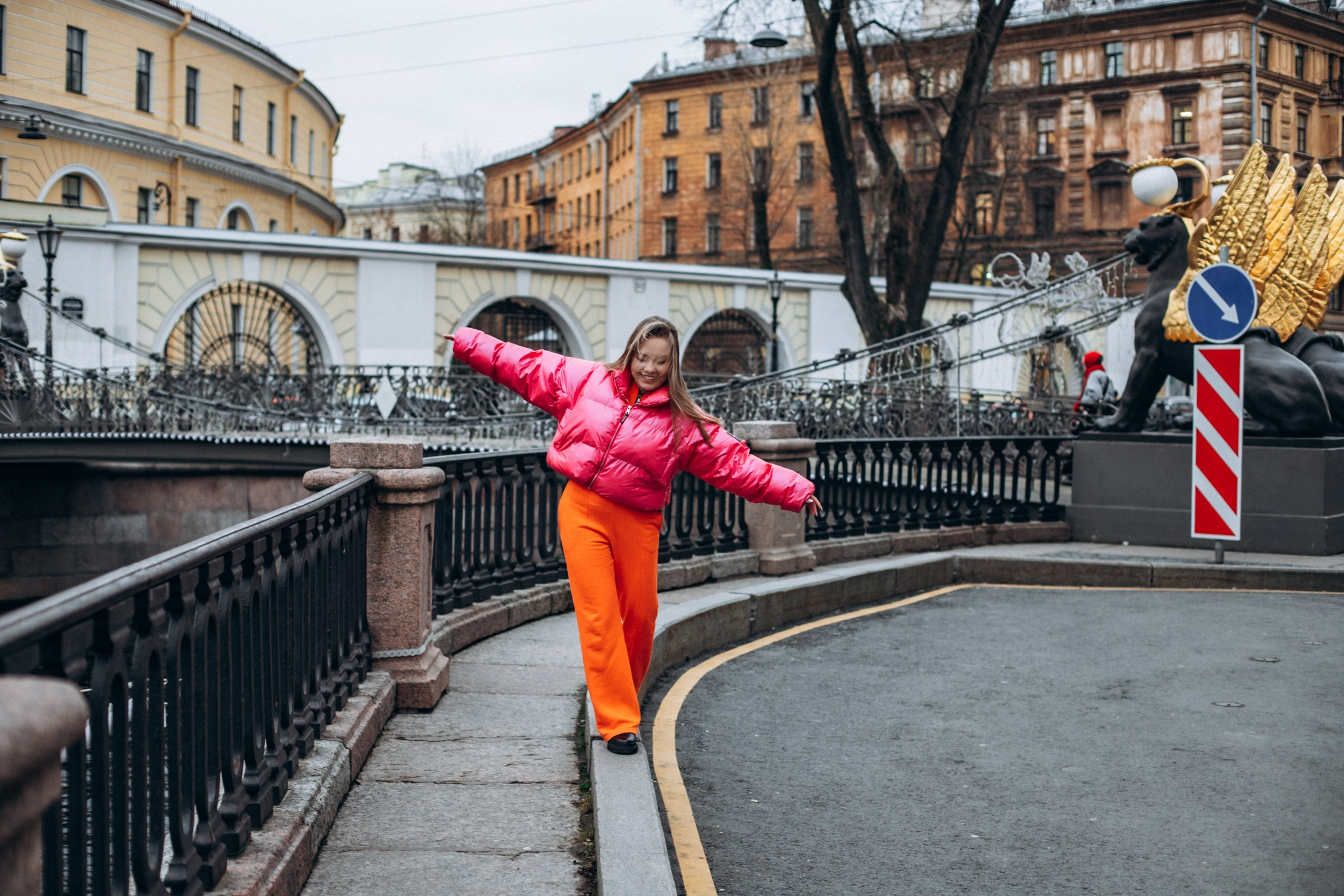 Анастасия в декабре. Фотопрогулка в Петербурге. Индивидуальный и семейный фотограф в Санкт-Петербурге