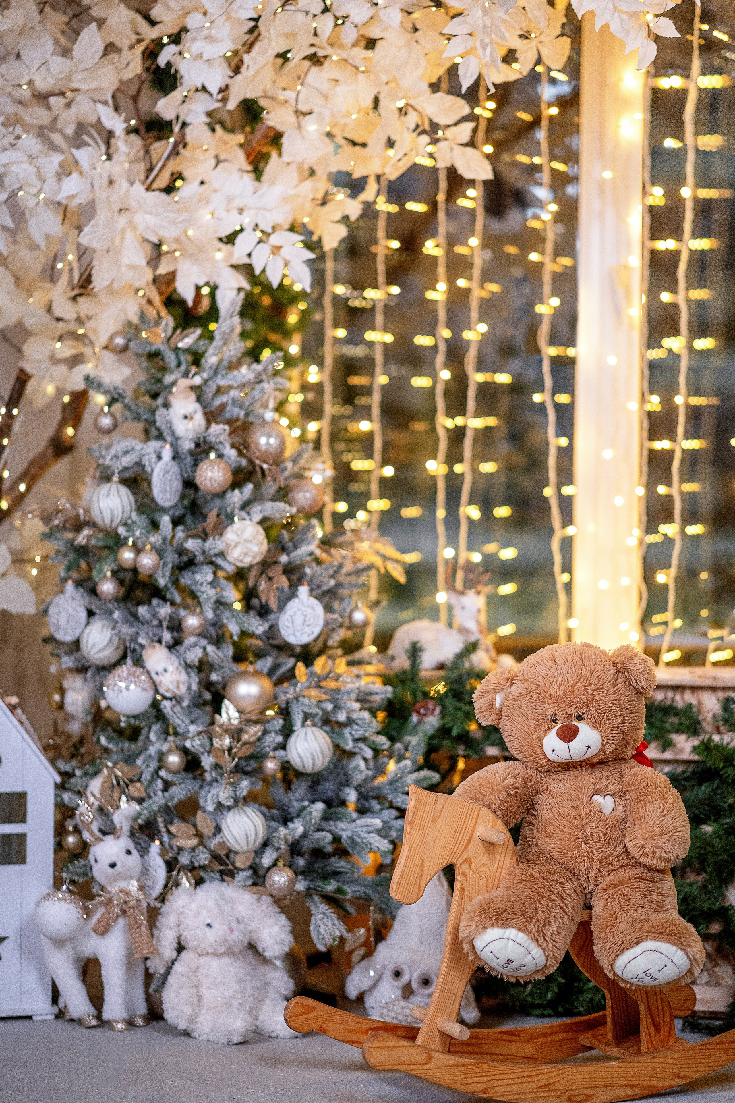 Светлая Локация для детских новогодних фотосессий в Сургуте