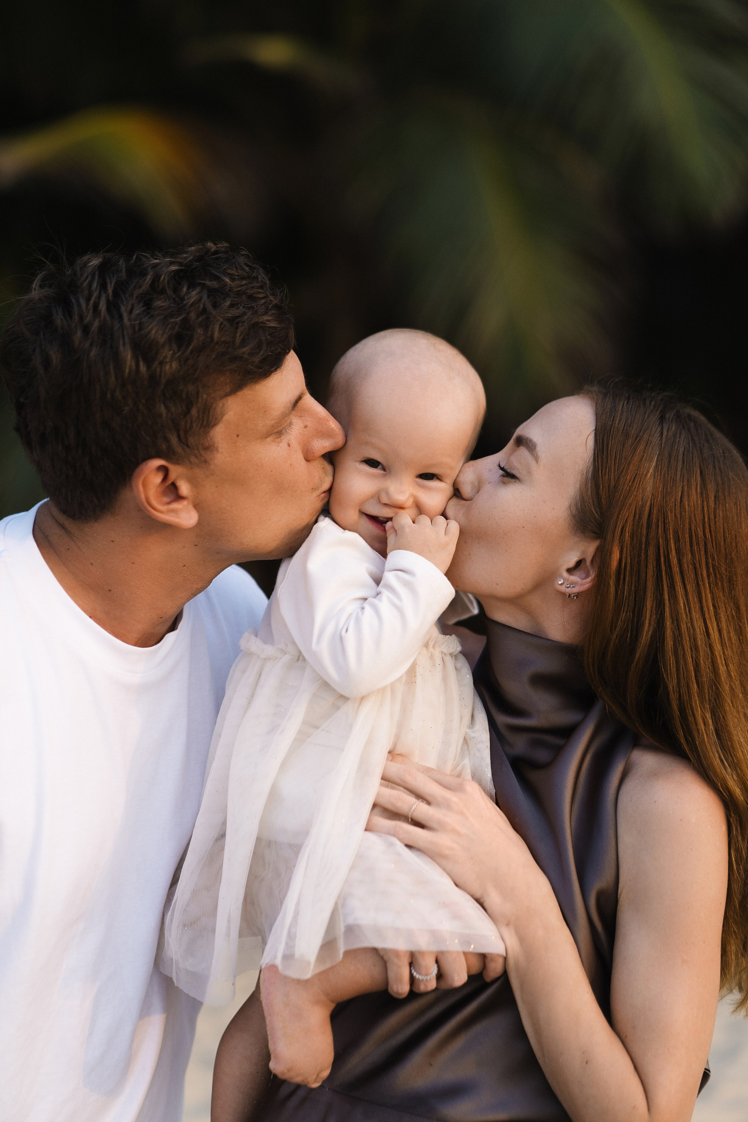 MARIA & DENIS & OLIVIA. Портретный и семейный фотограф на Пхукете Андрей Валиев