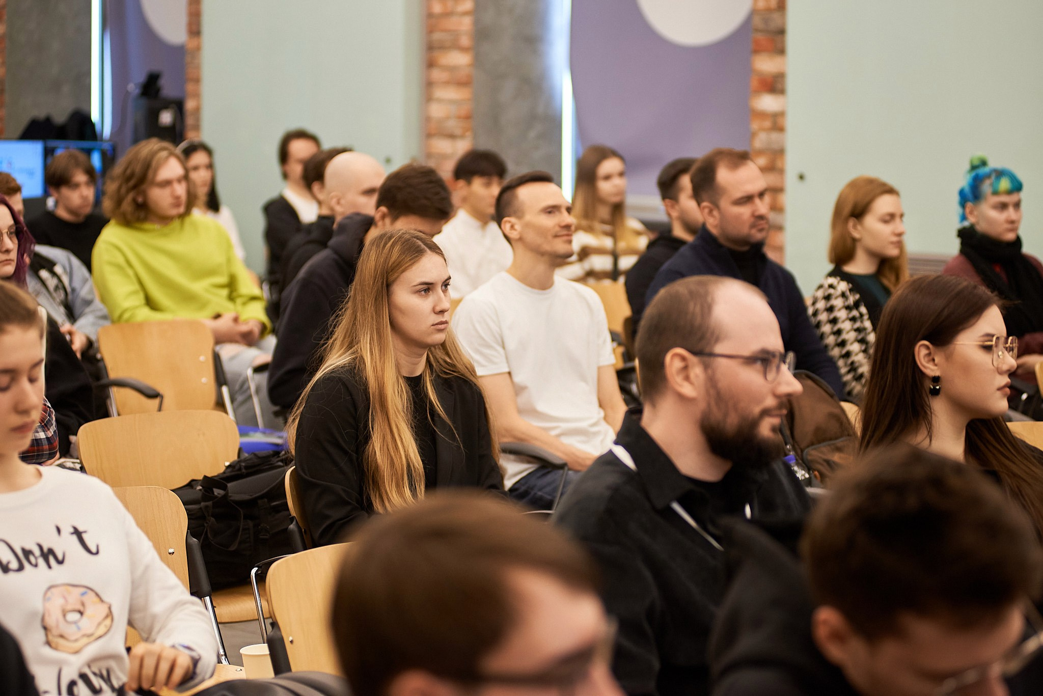 AIJ серия лекций по ИИ. Иван Ступа, репортажный фотограф в Санкт-Петербурге и Ленинградской области