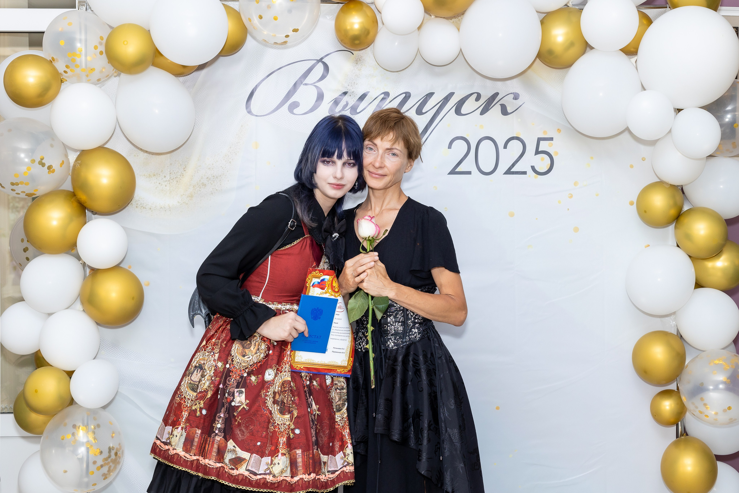 Вручение аттестата 2025. Выпускные альбомы Майкоп, Краснодар Елена Золотарева