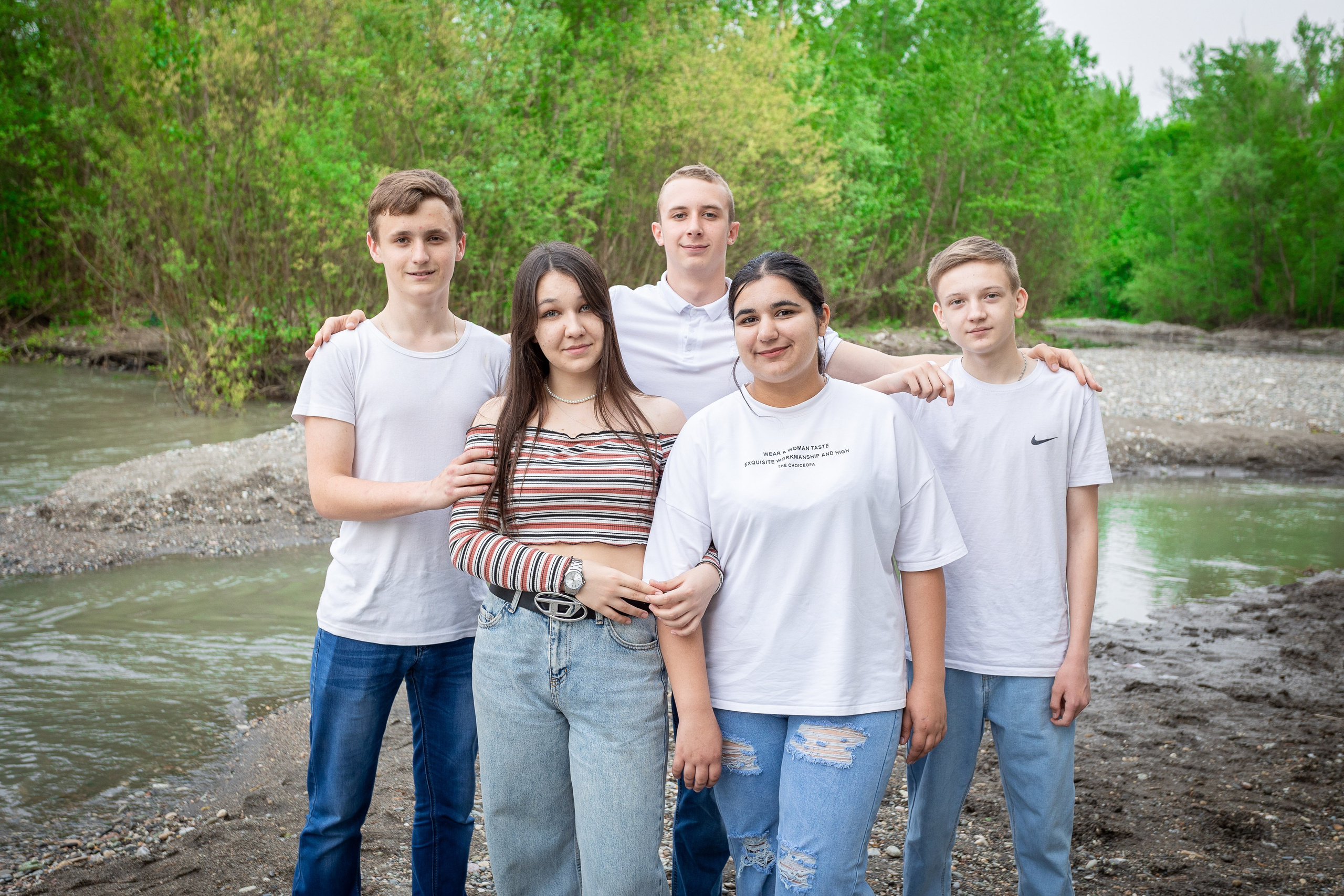 Уличная фотосессия на выпускной альбом. Выпускные альбомы Майкоп, Краснодар Елена Золотарева