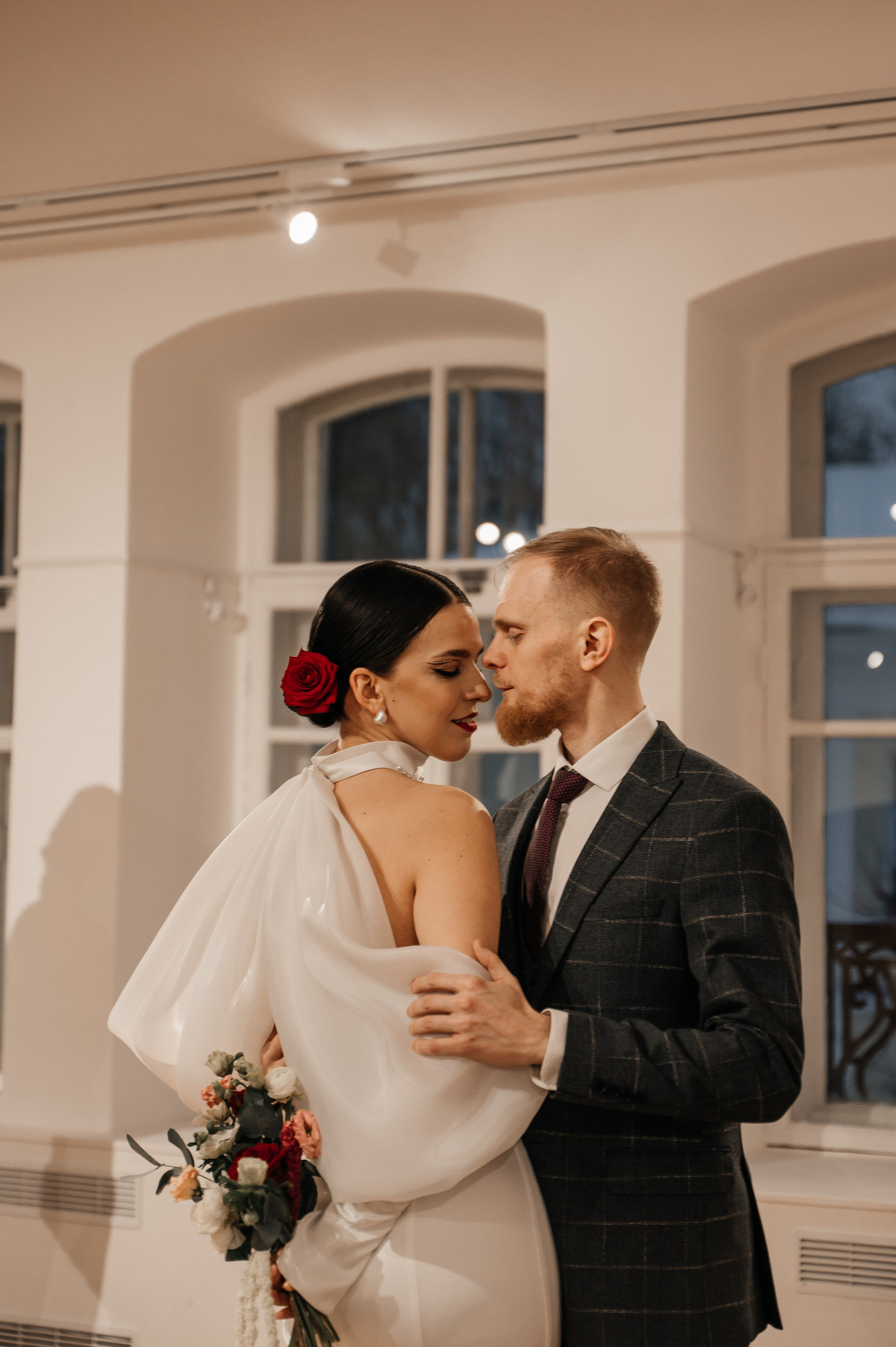 Танго в музее. Свадебный и семейный фотограф в городе Смоленске