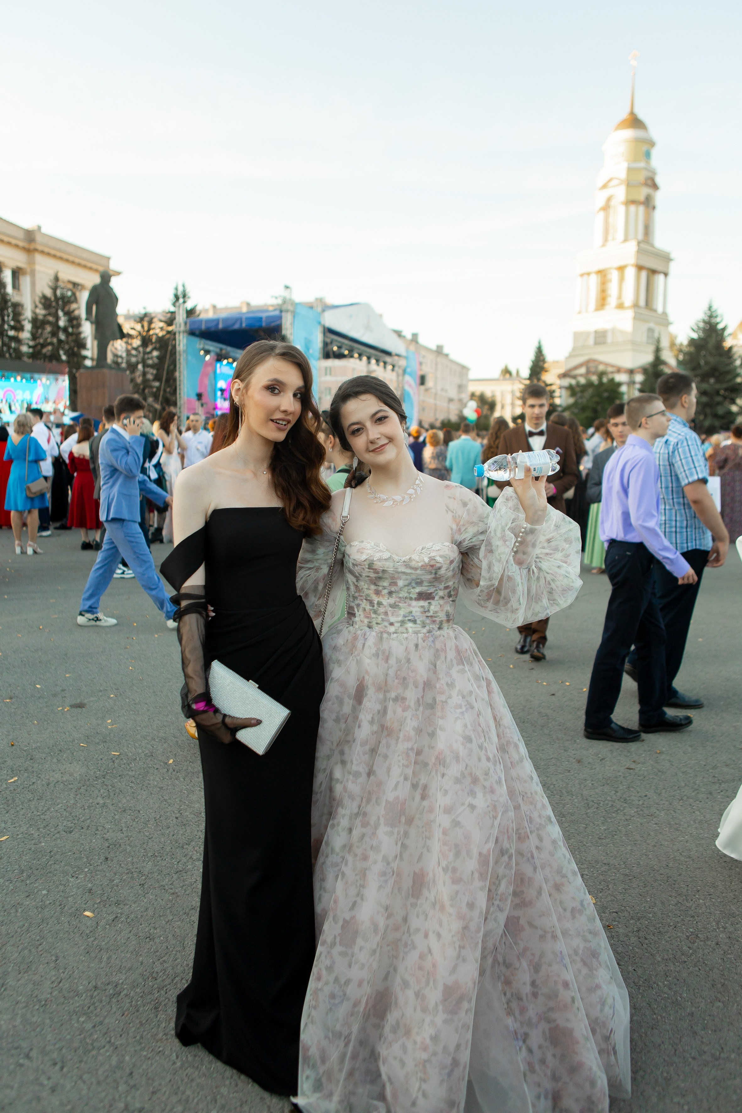 Выпускной Гимназия 12 2024 г. Свадебный и портретный Фотограф в Липецке Дмитрий Котюков