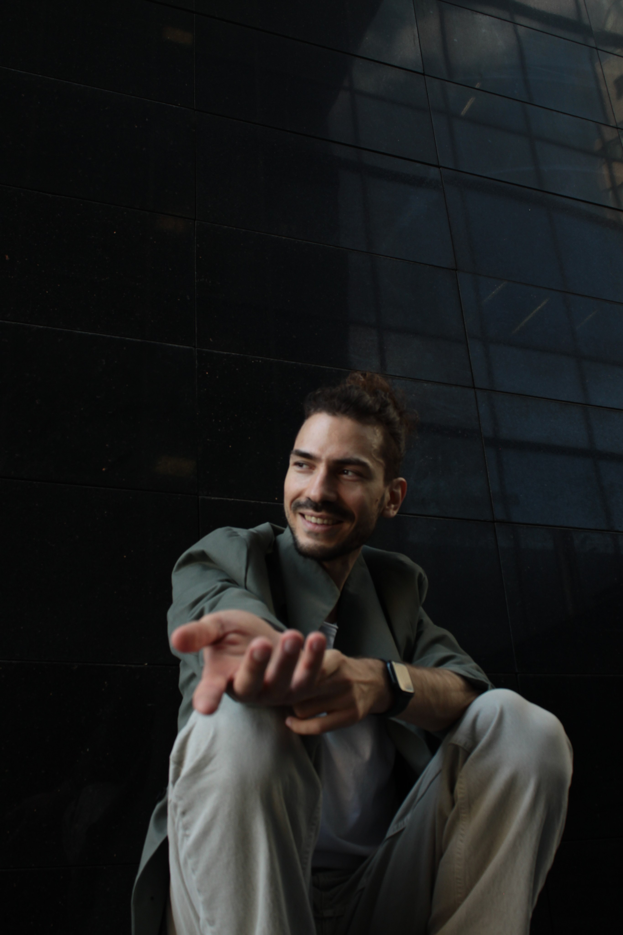 Мужской портрет, мужская фотосессия. Портретный и ню фотограф в Москве Александра Мишура