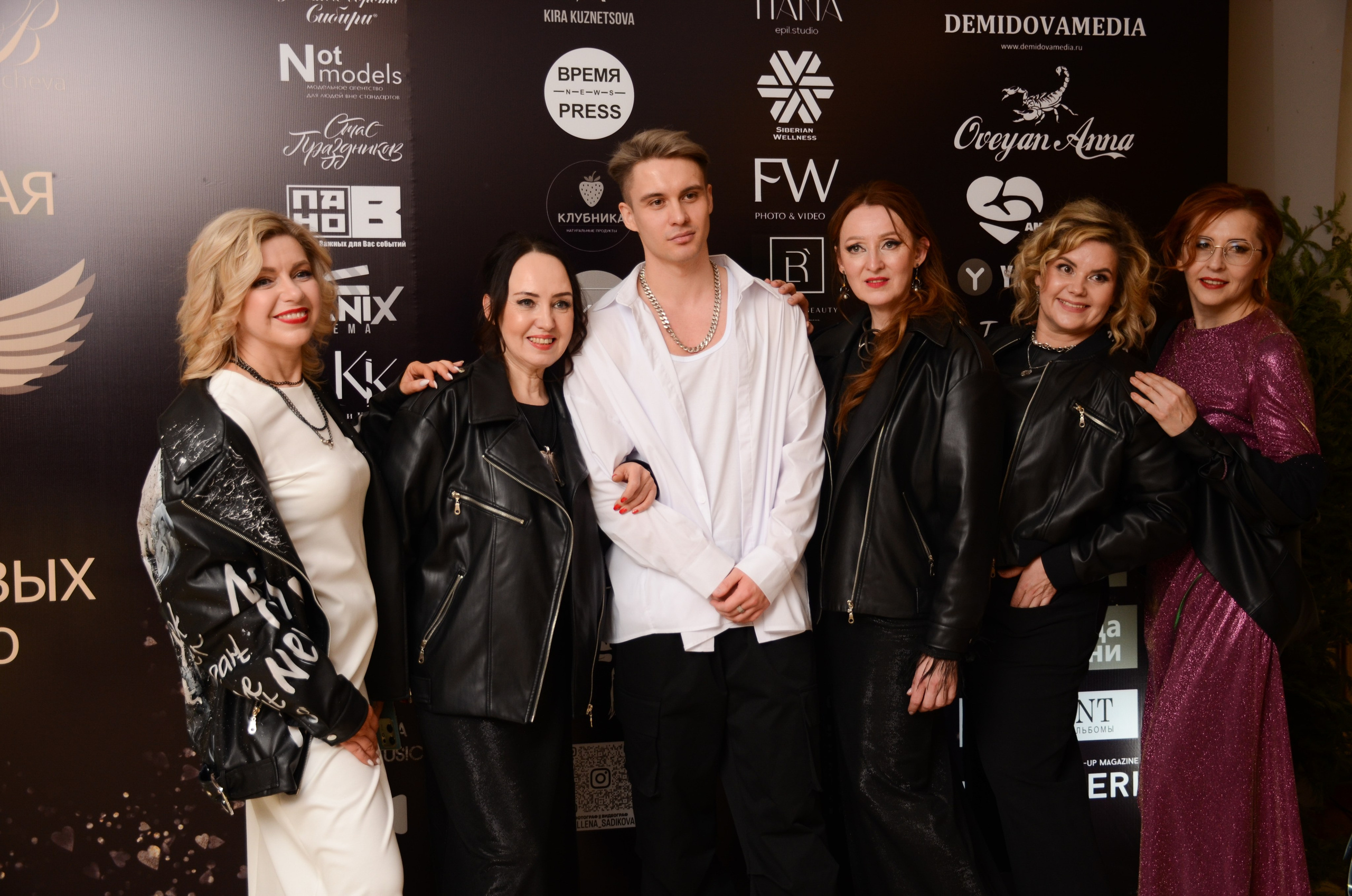 ТОП 100 Тюмень 2024. Фотограф Универсал в Новосибирске