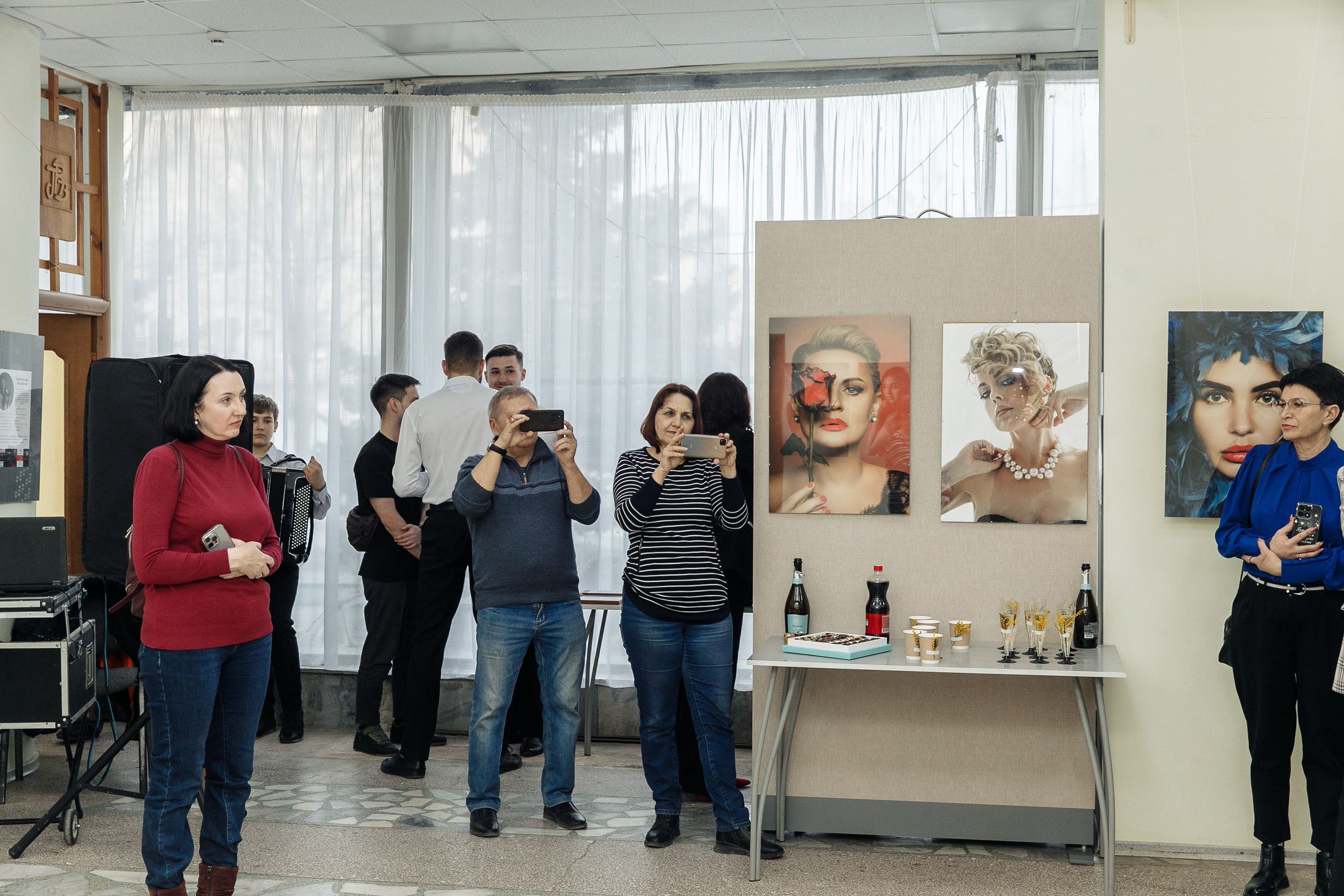 ОТКРЫТИЕ ВЫСТАВКИ. Семейный фотограф в Волгодонске Анастасия Шипилова