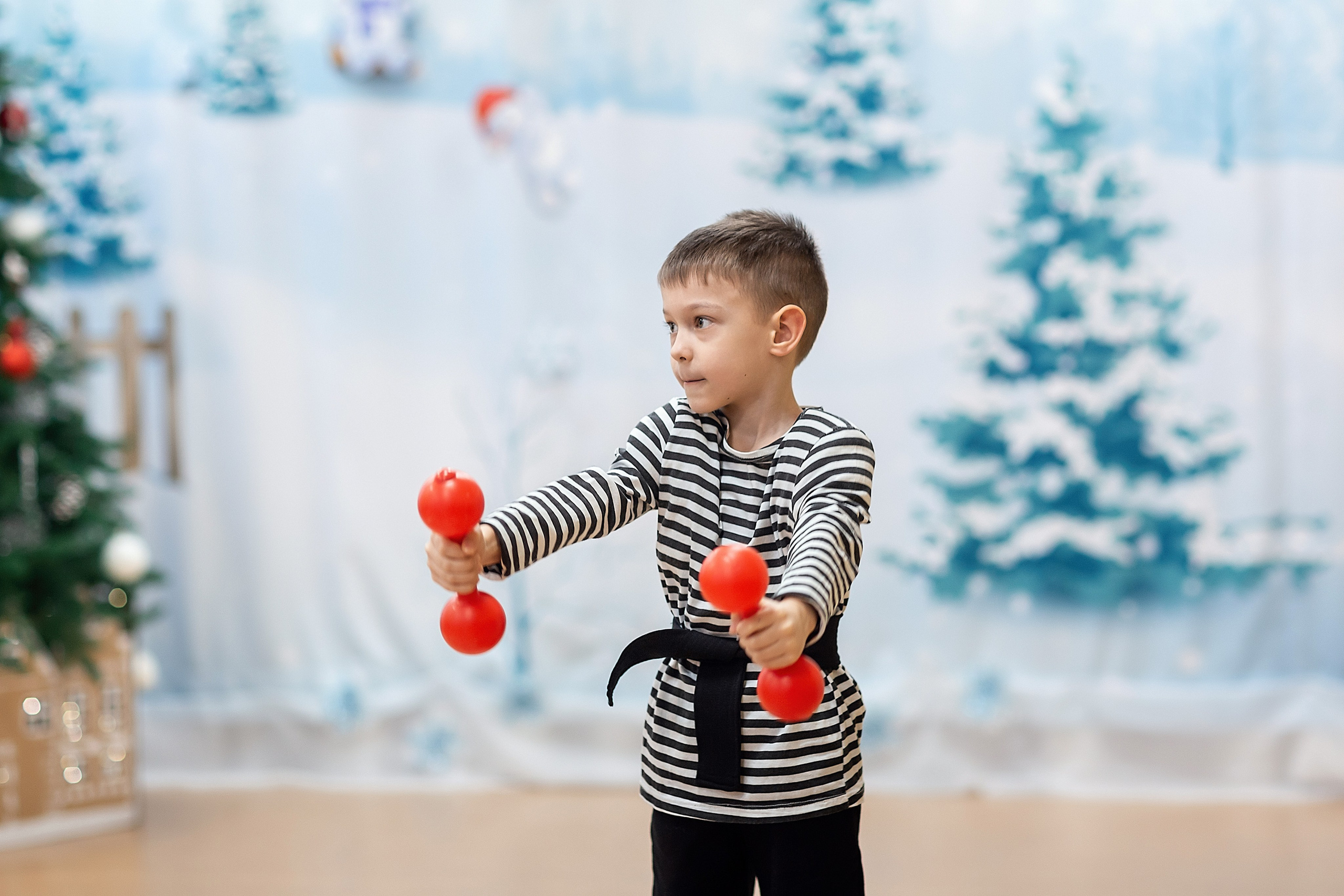Утренник_"Веселый балаганчик» 2024. Семейный фотограф в Санкт-Петербурге