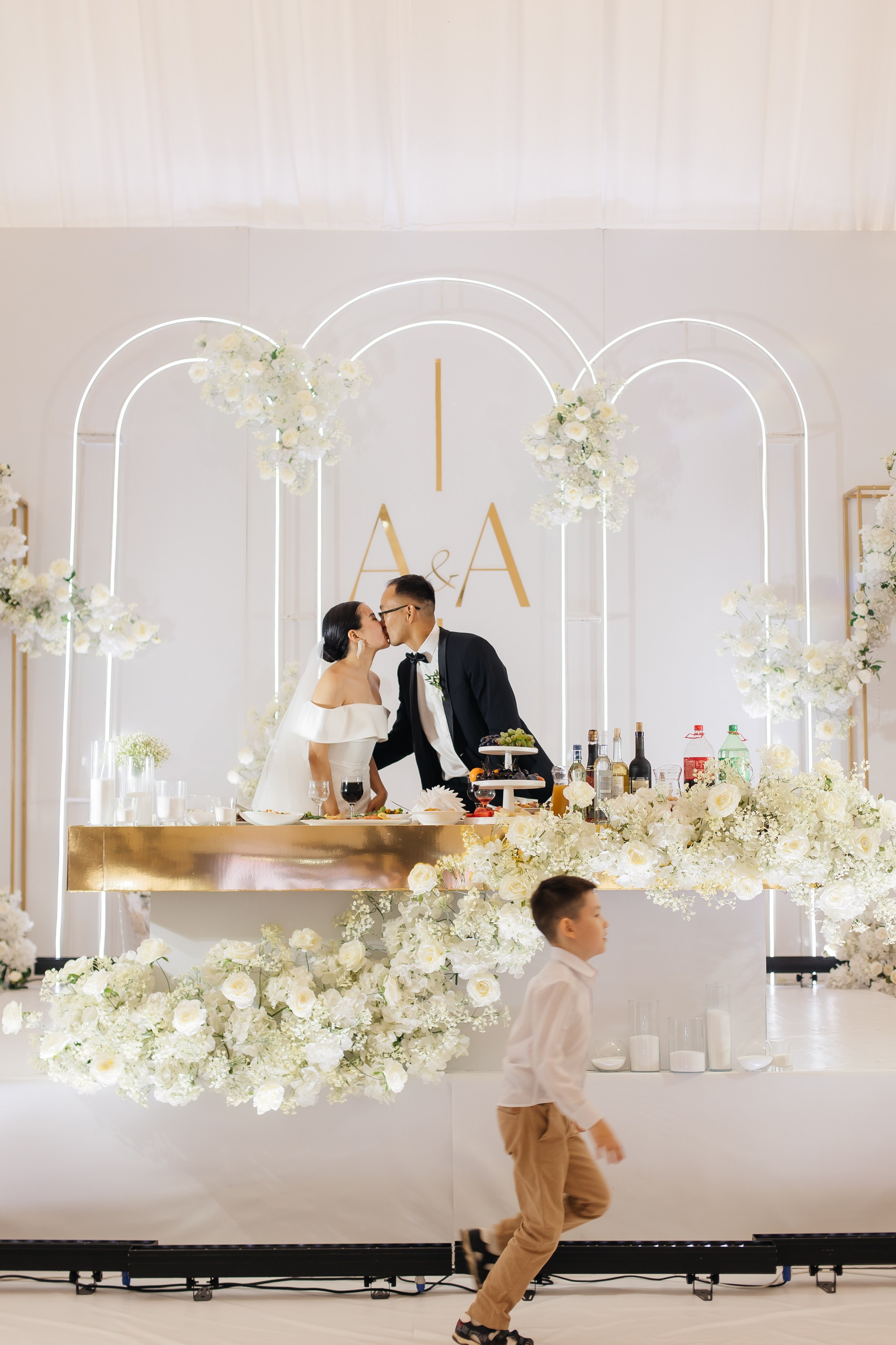 «Луна сегодня красивая». Свадебный и семейный фотограф в Якутске — Дьулусхан Прокопьев