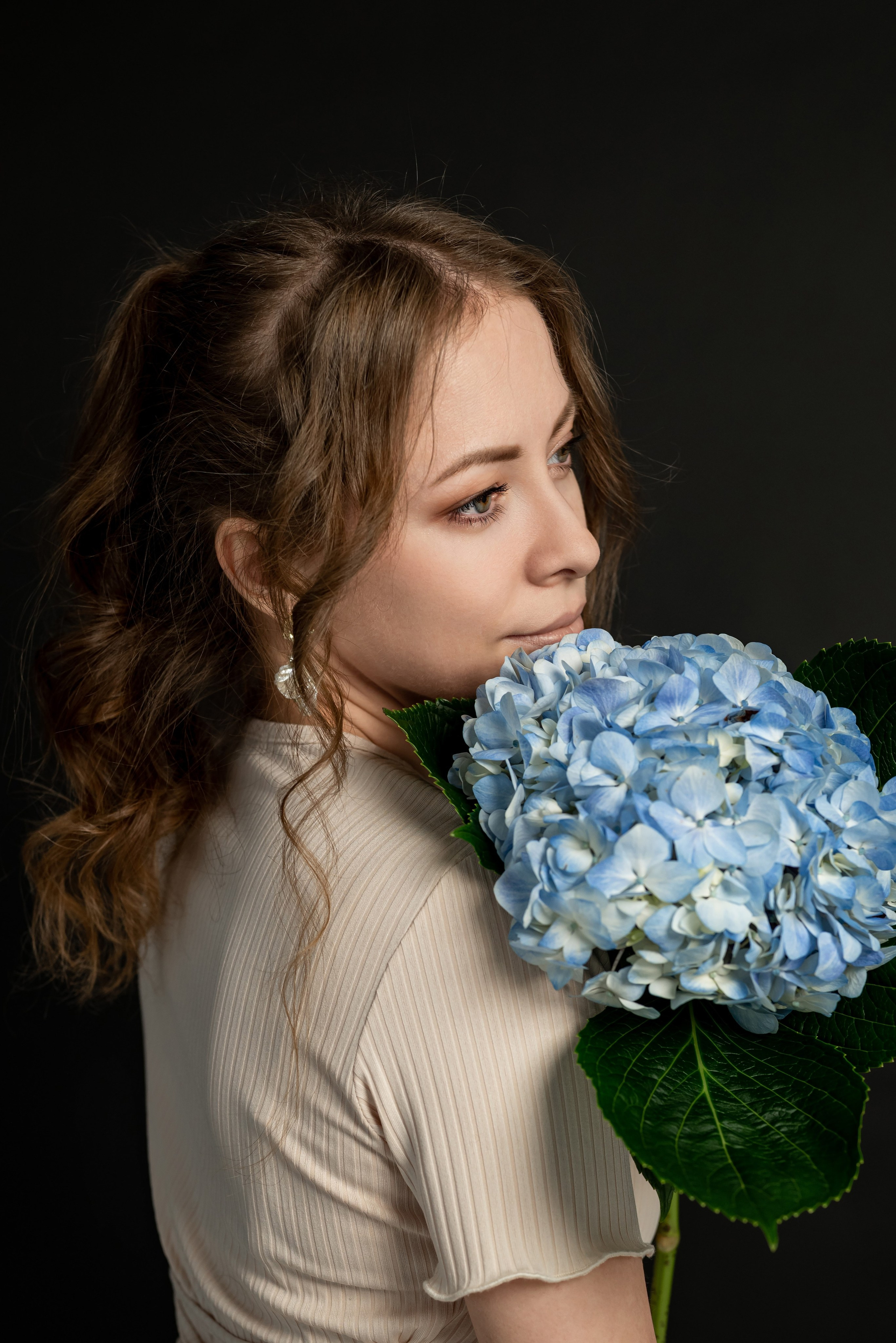 Фотопроект с голубыми гортензиями. Фотограф в городе Салават
