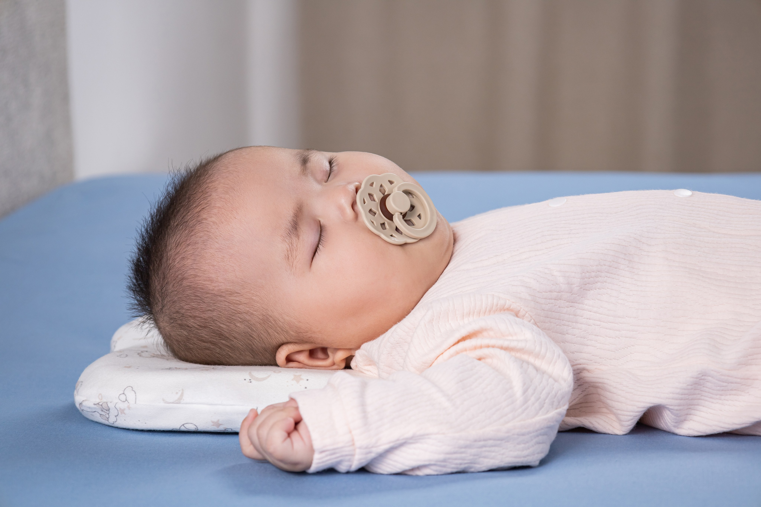 Предметная фотосъемка в интерьере Астана. Рекламный фуд фотограф и видеограф в Астане Алина Лысенко