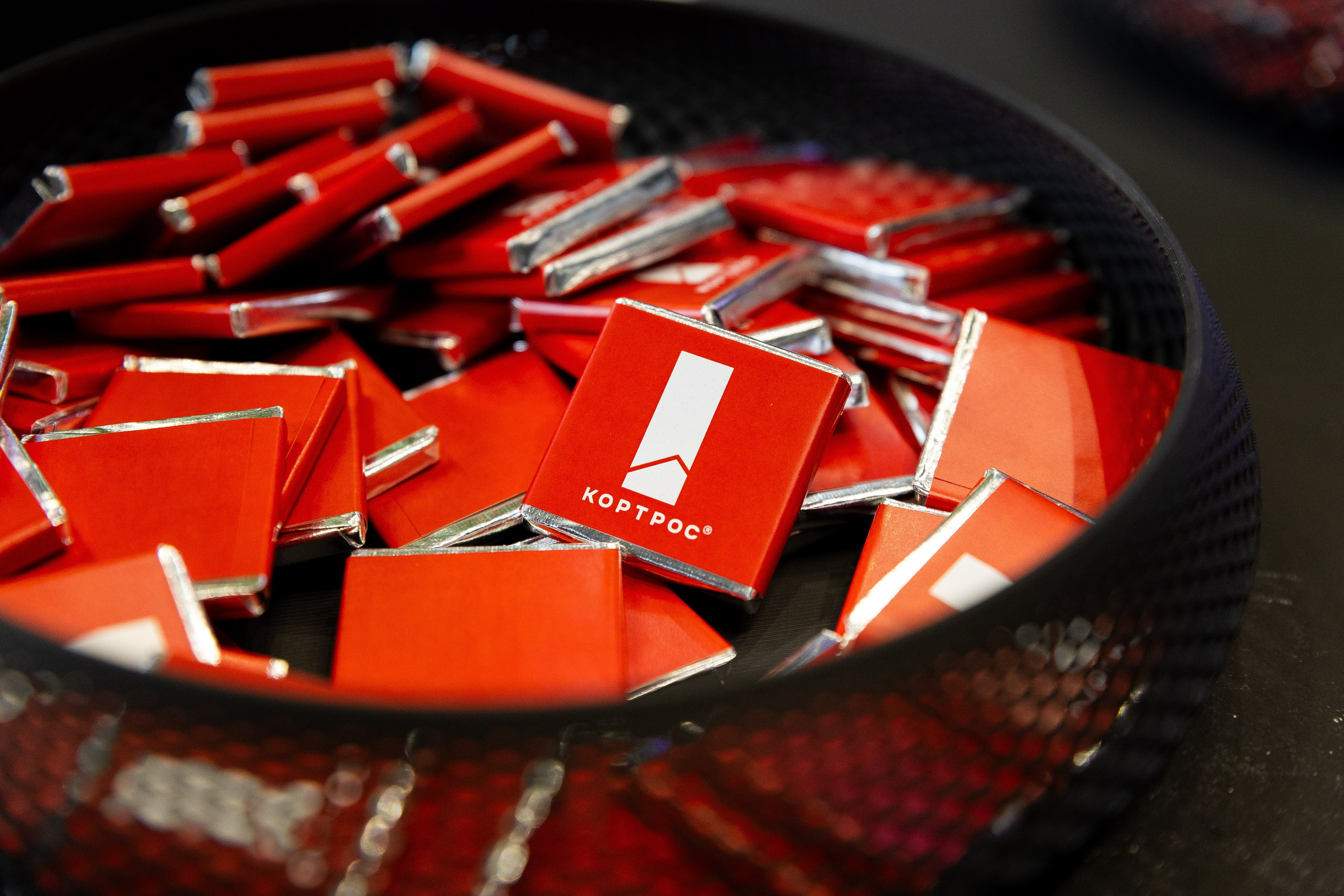 100+ (стенд «Кортрос»). Фотограф Родион Нарудинов