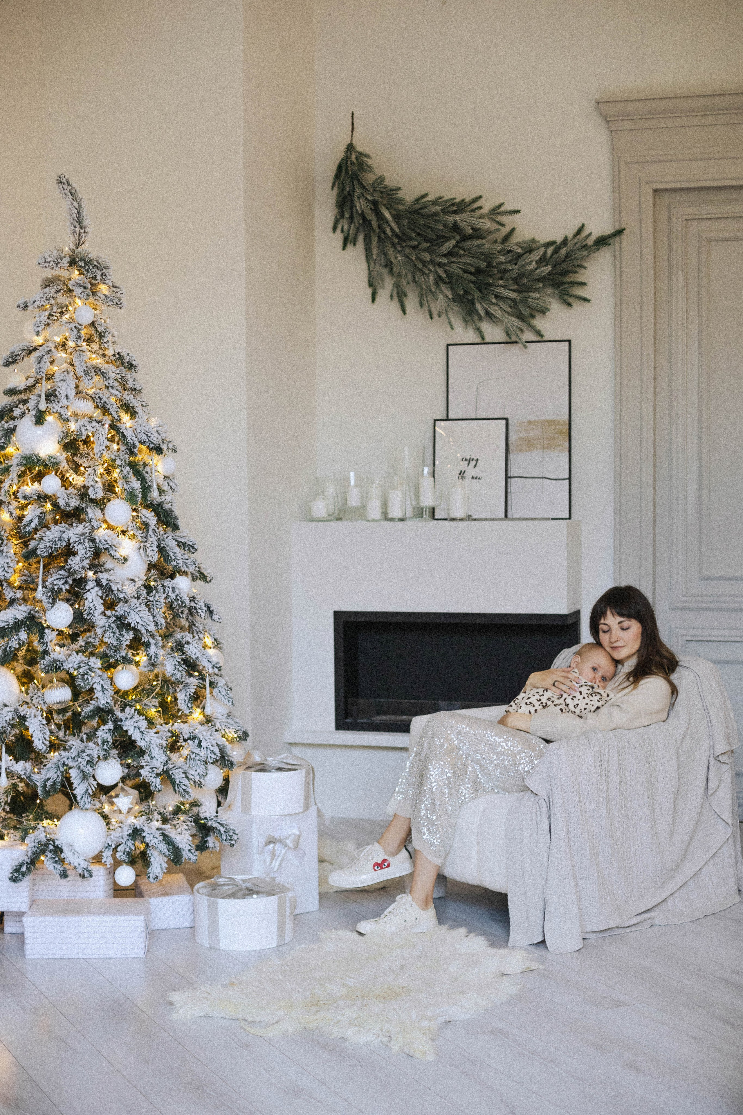 Нежность мамы. Портретный и свадебный фотограф в Астрахани Сабира Аубекерова