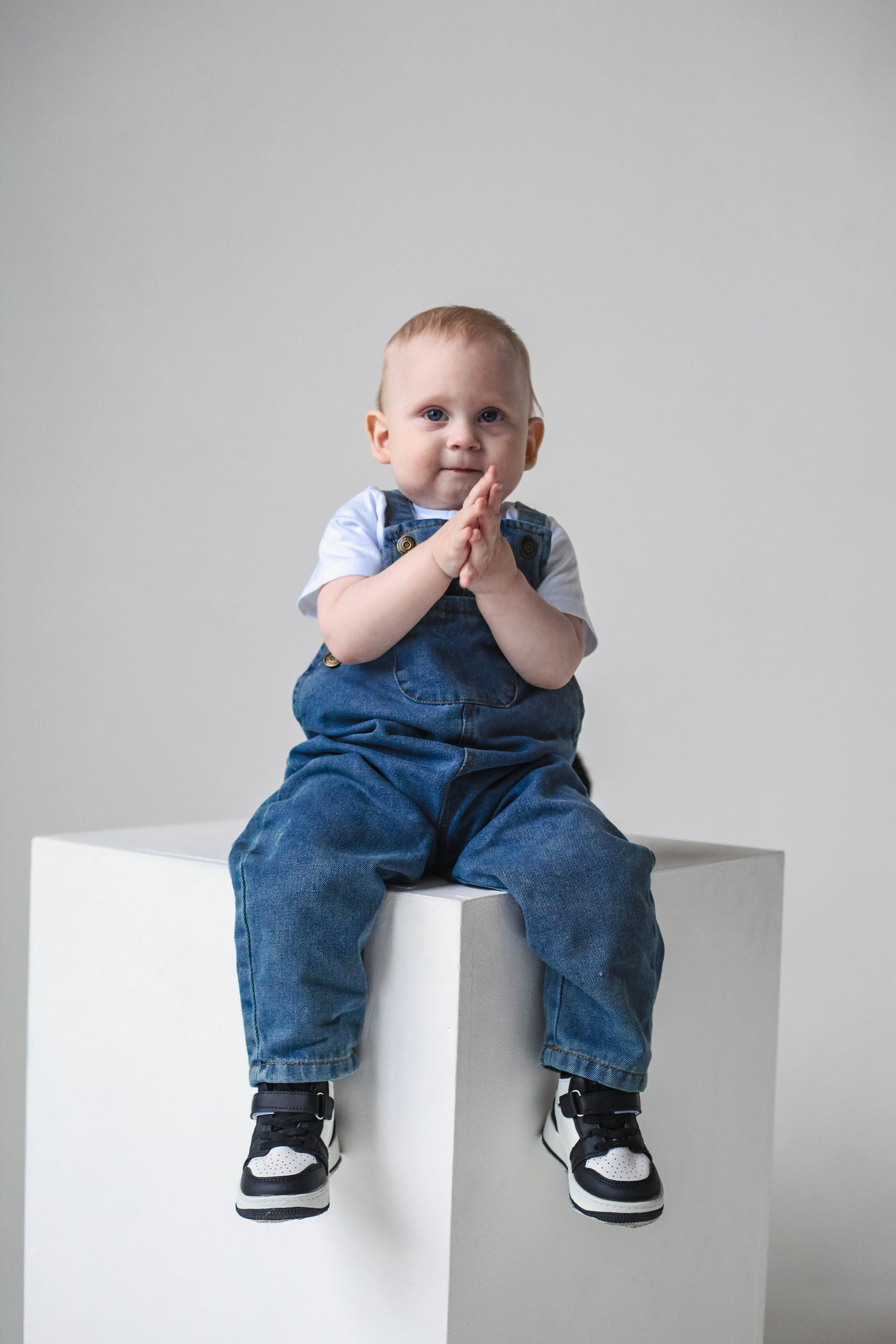 Студия. Уличный фотограф Города N