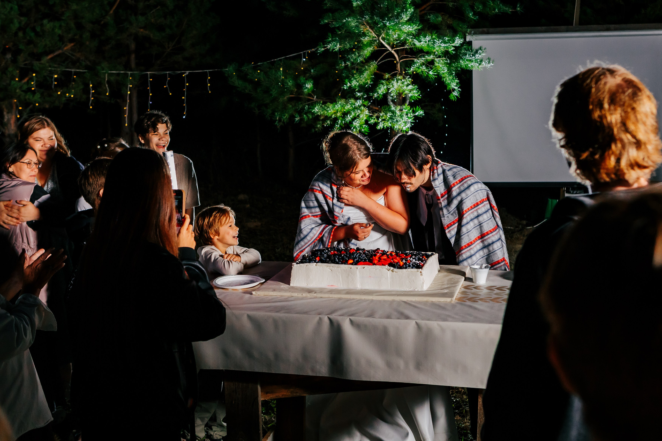 Загородная свадьба в поселении «Родное». Фотограф Илья Силин