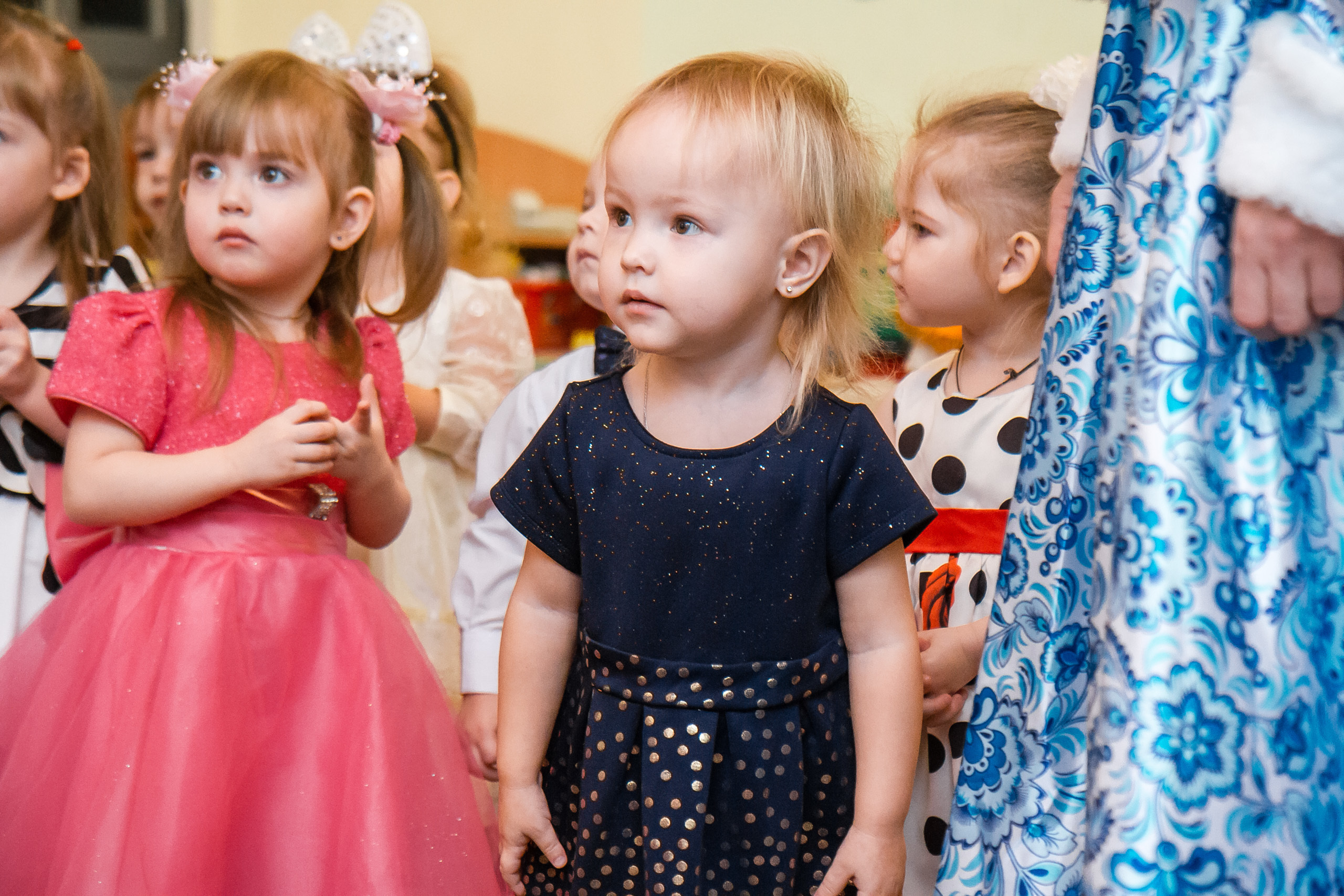 Новый год в ясельках. Фотографиня Мария Дикова