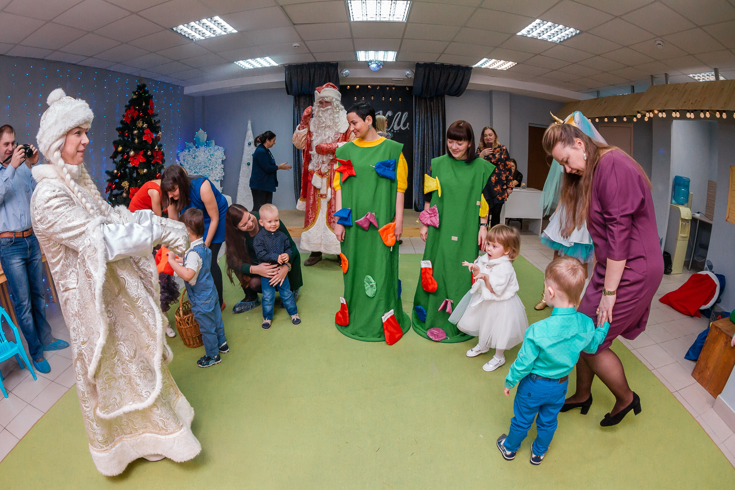 Новый год в Ёлках на Химиков. Фотографиня Мария Дикова