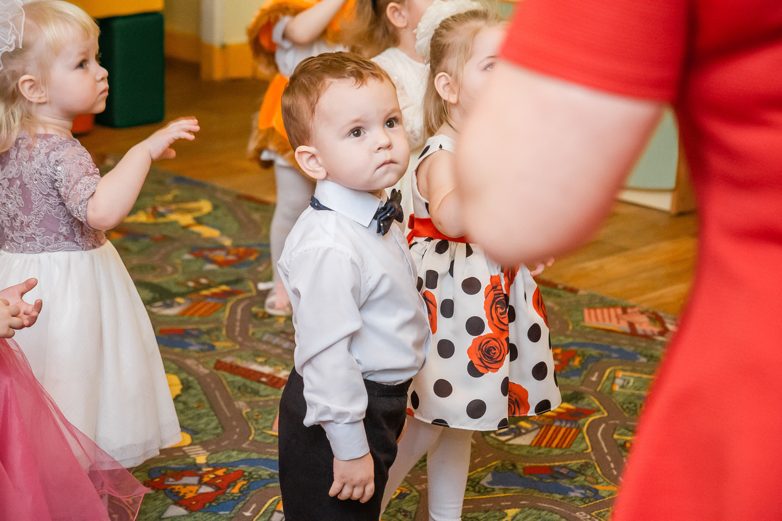 Новый год в ясельках. Фотографиня Мария Дикова