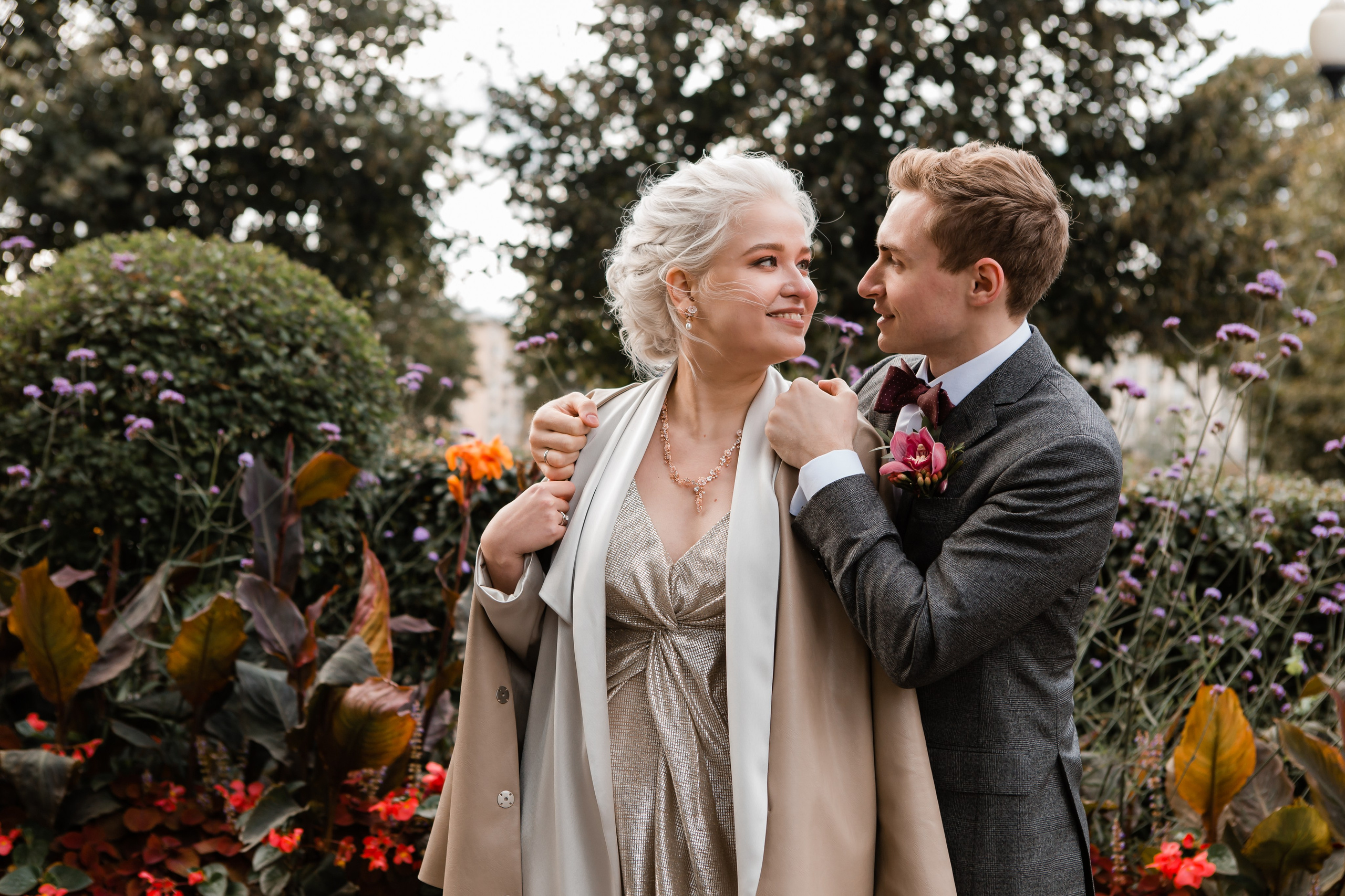 Александр и Ольга. Видеосъемка и фотосъемка свадеб. Фотограф и оператор на свадьбу. Видеосъемка подкастов, собственная видео-фотостудии. Предметная фотосъемка