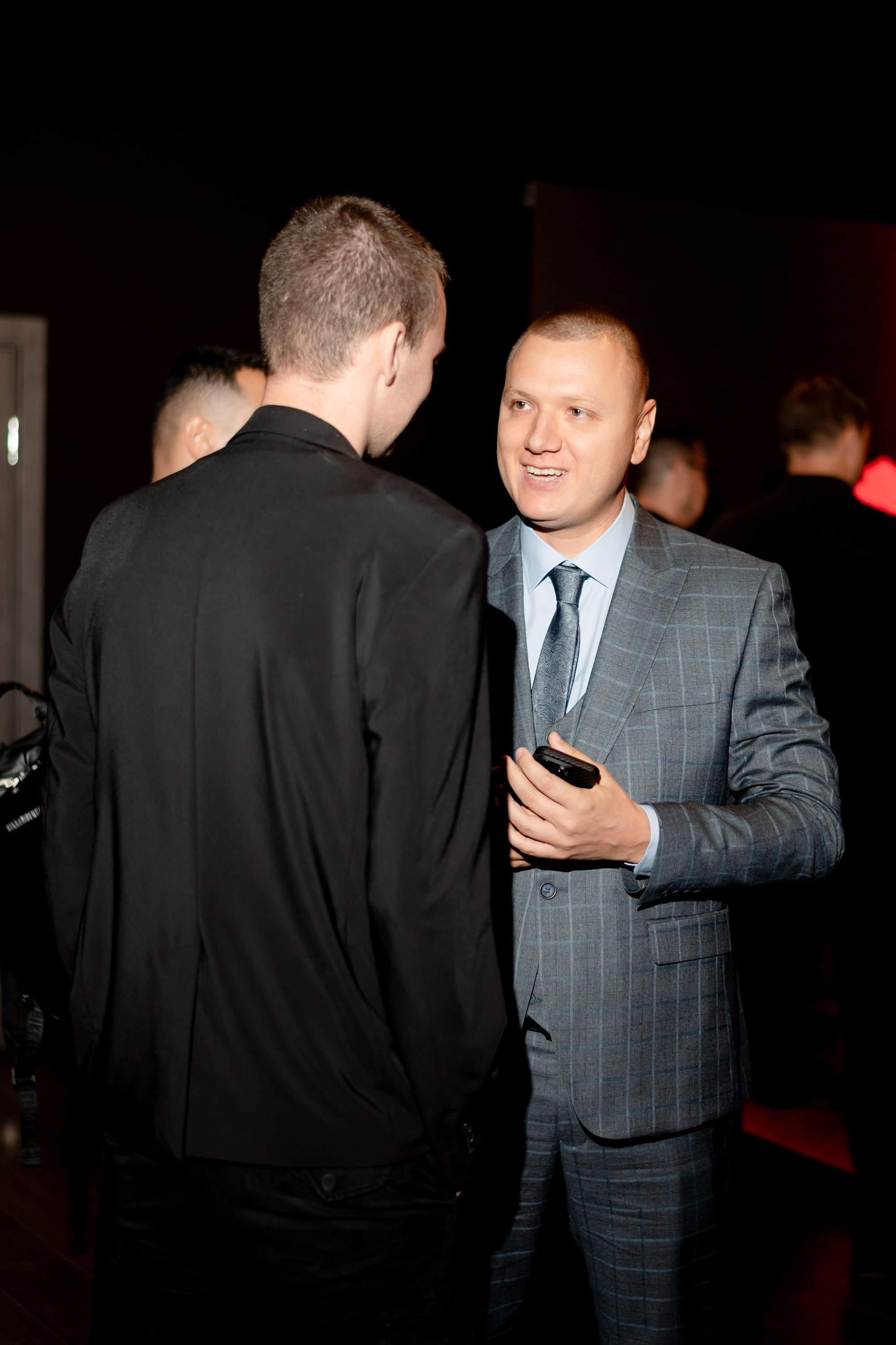 Манифестор. Фотограф в Москве. Антон S